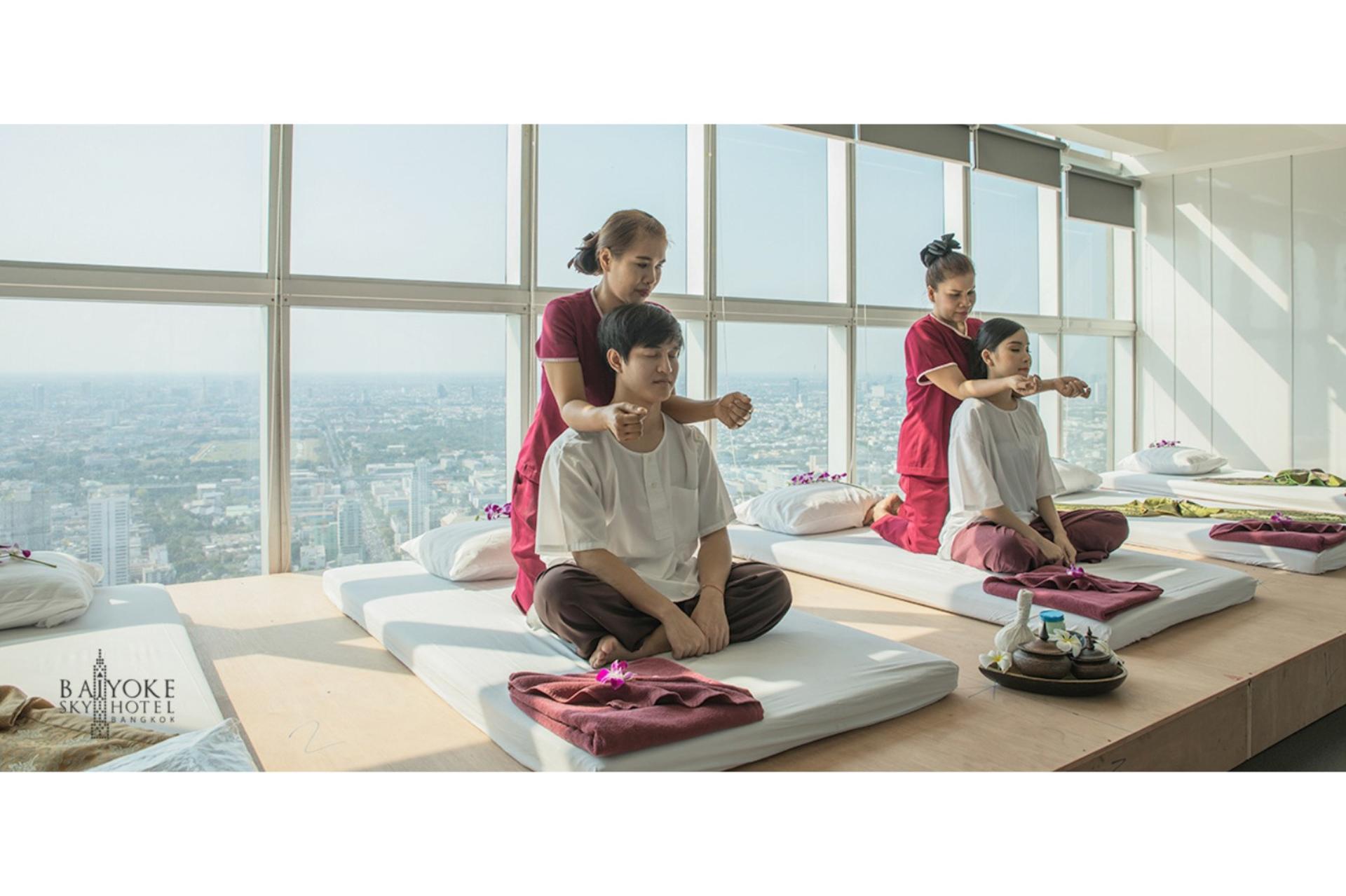 Sky Relax at Baiyoke Sky Hotel in Bangkok - Thumbnail 3