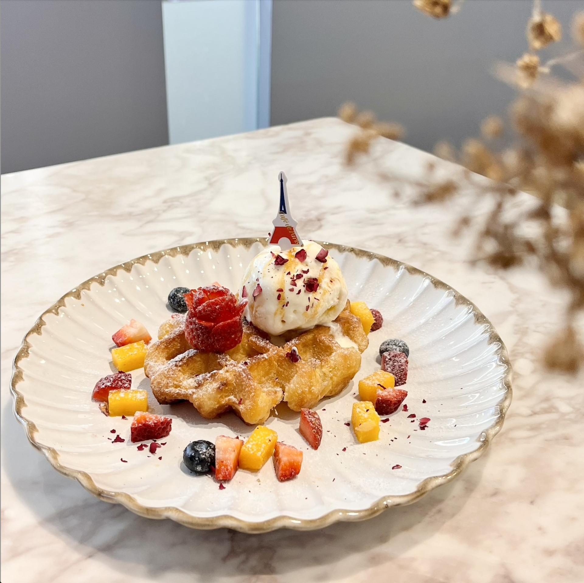 Cafe de Paris, Singapore  - Thumbnail 9