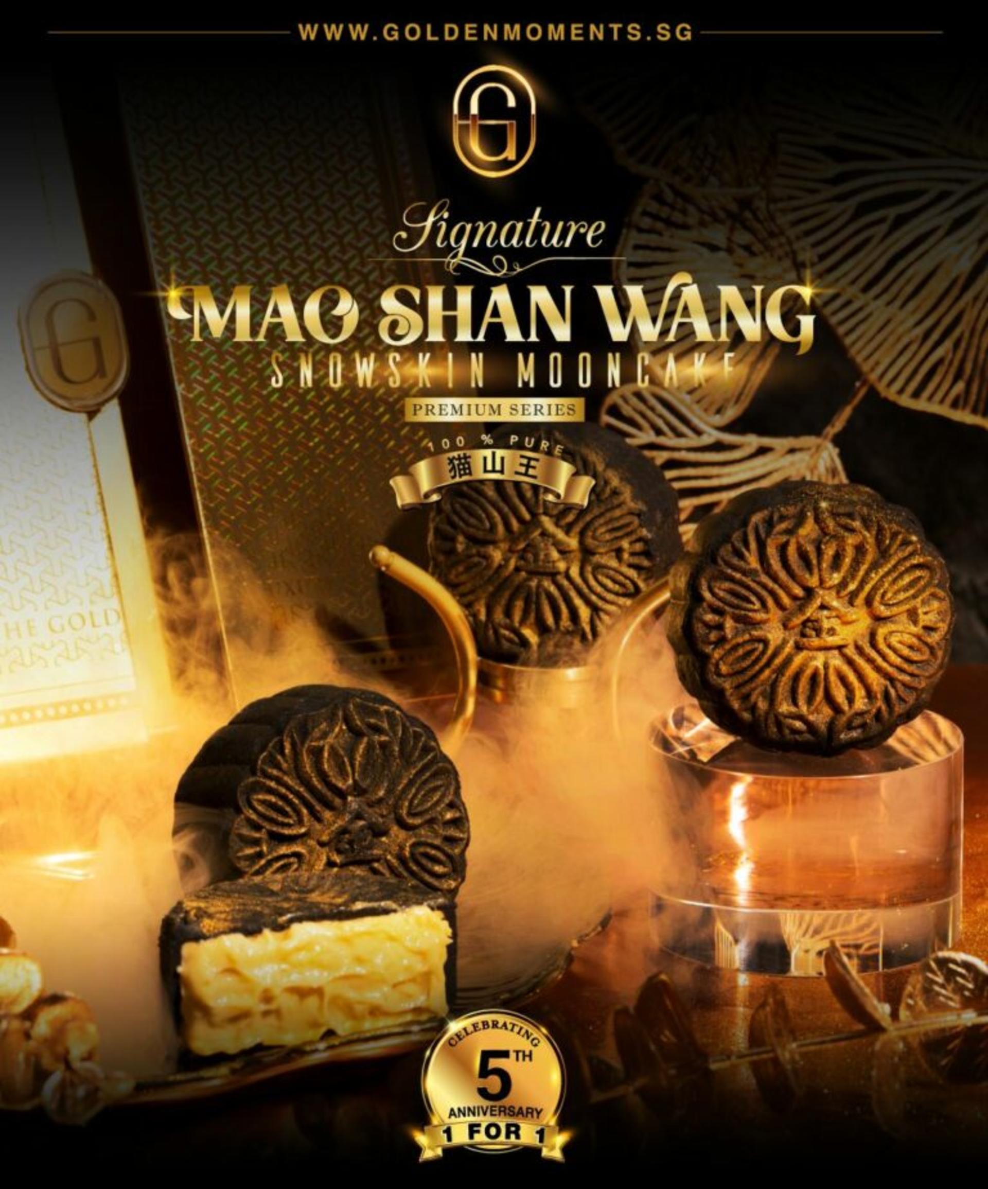 Golden Moments Mid-Autumn Durian Mooncakes - Thumbnail 3