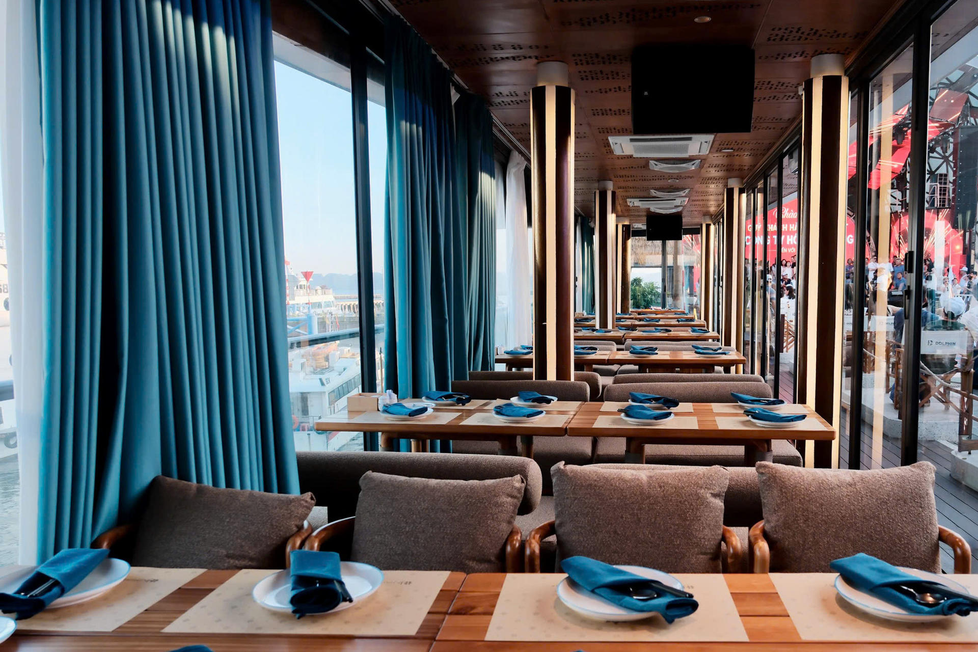 Dolphin Day Cruise: Ha Long, Sung Sot, Ti Top with Luxury Transfer - Thumbnail 29