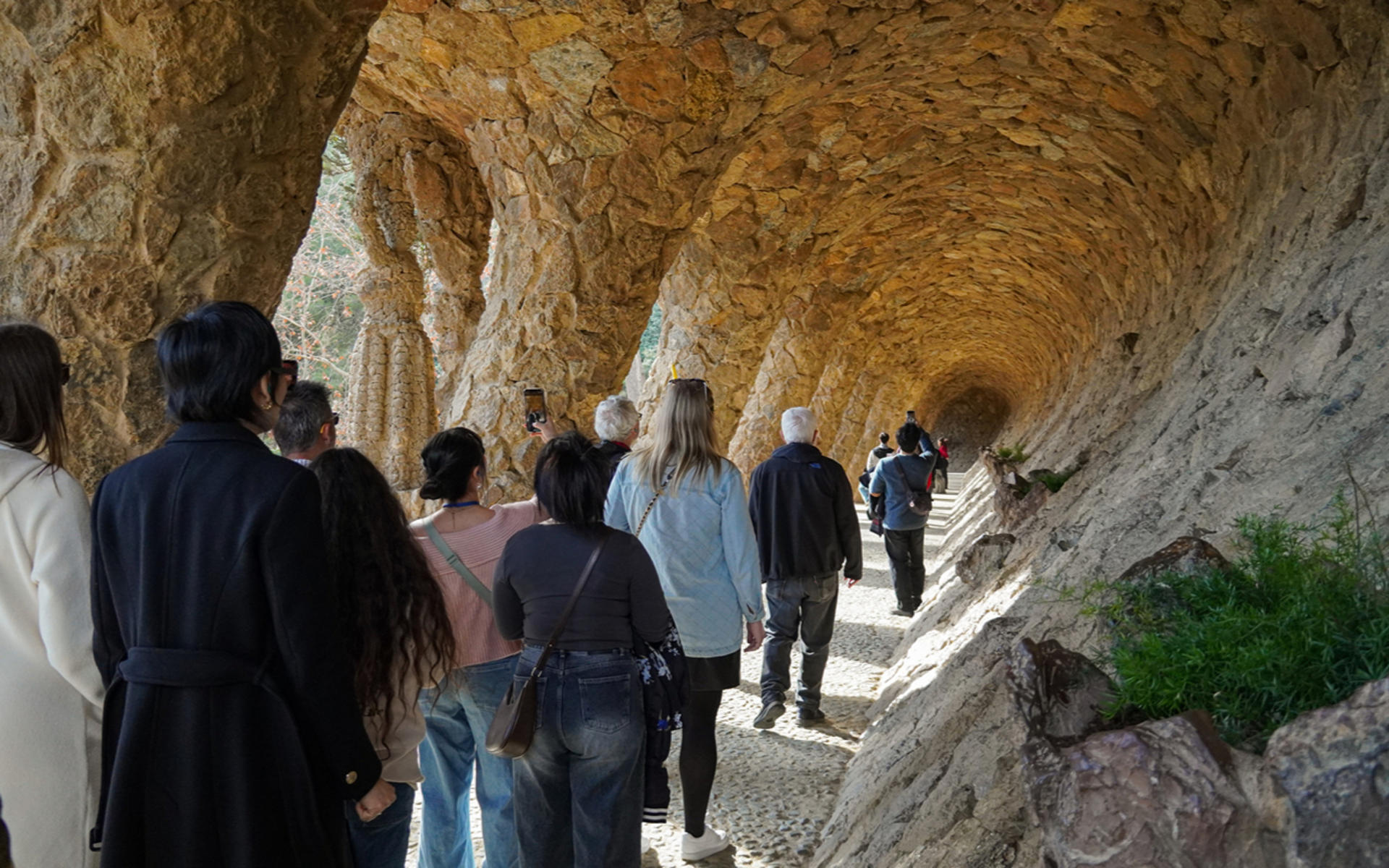 Sagrada Familia & Park Guell Skip-the-Line Combo Tour - Thumbnail 5