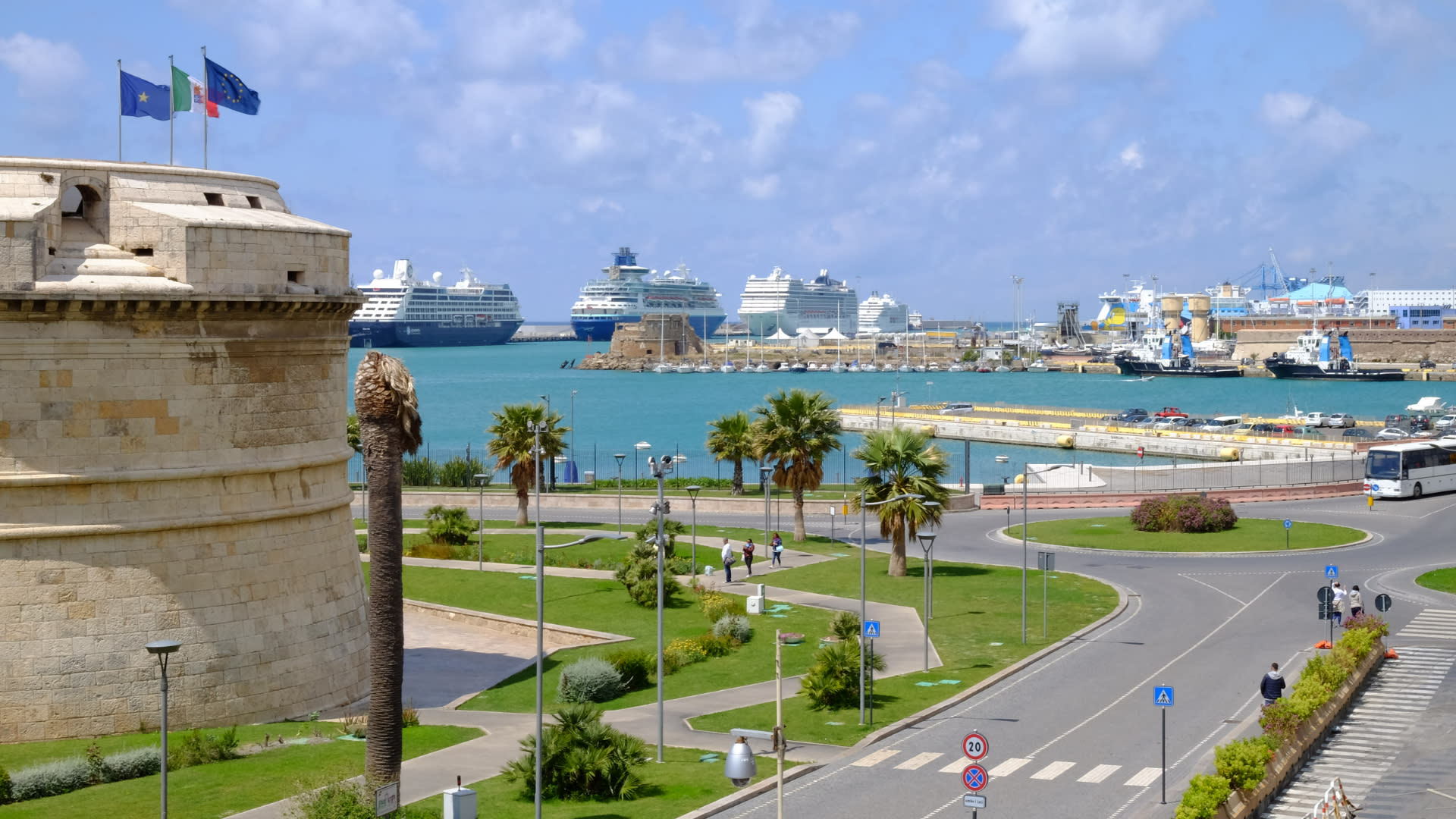 Rome Hop-on hop-off from Civitavecchia - Thumbnail 2