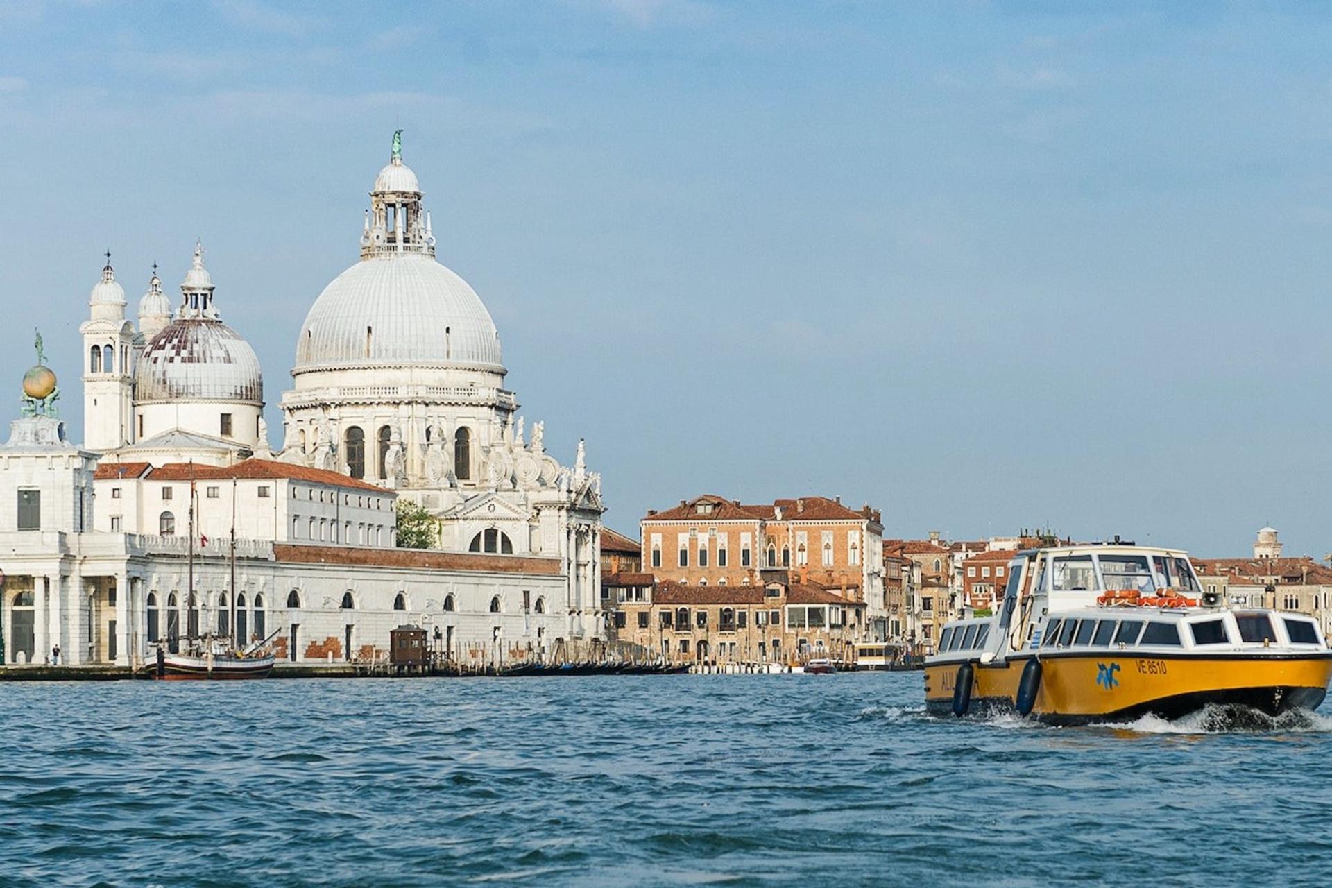 Marco Polo Airport - Venice boat by Alilaguna - Thumbnail 2