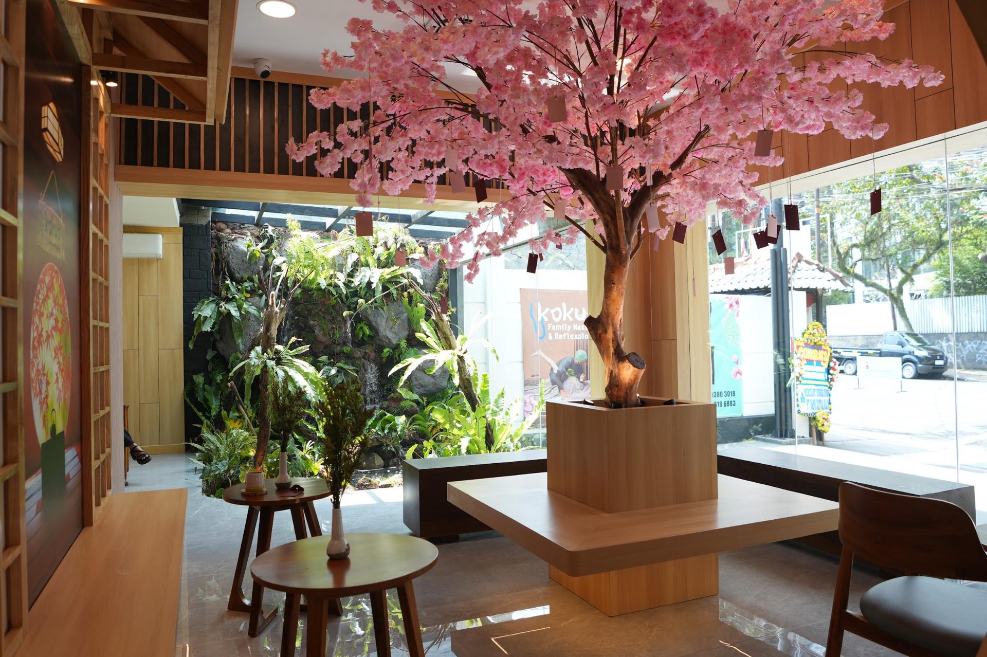 Kokuo Family Massage & Reflexology in Bandung - Thumbnail 10