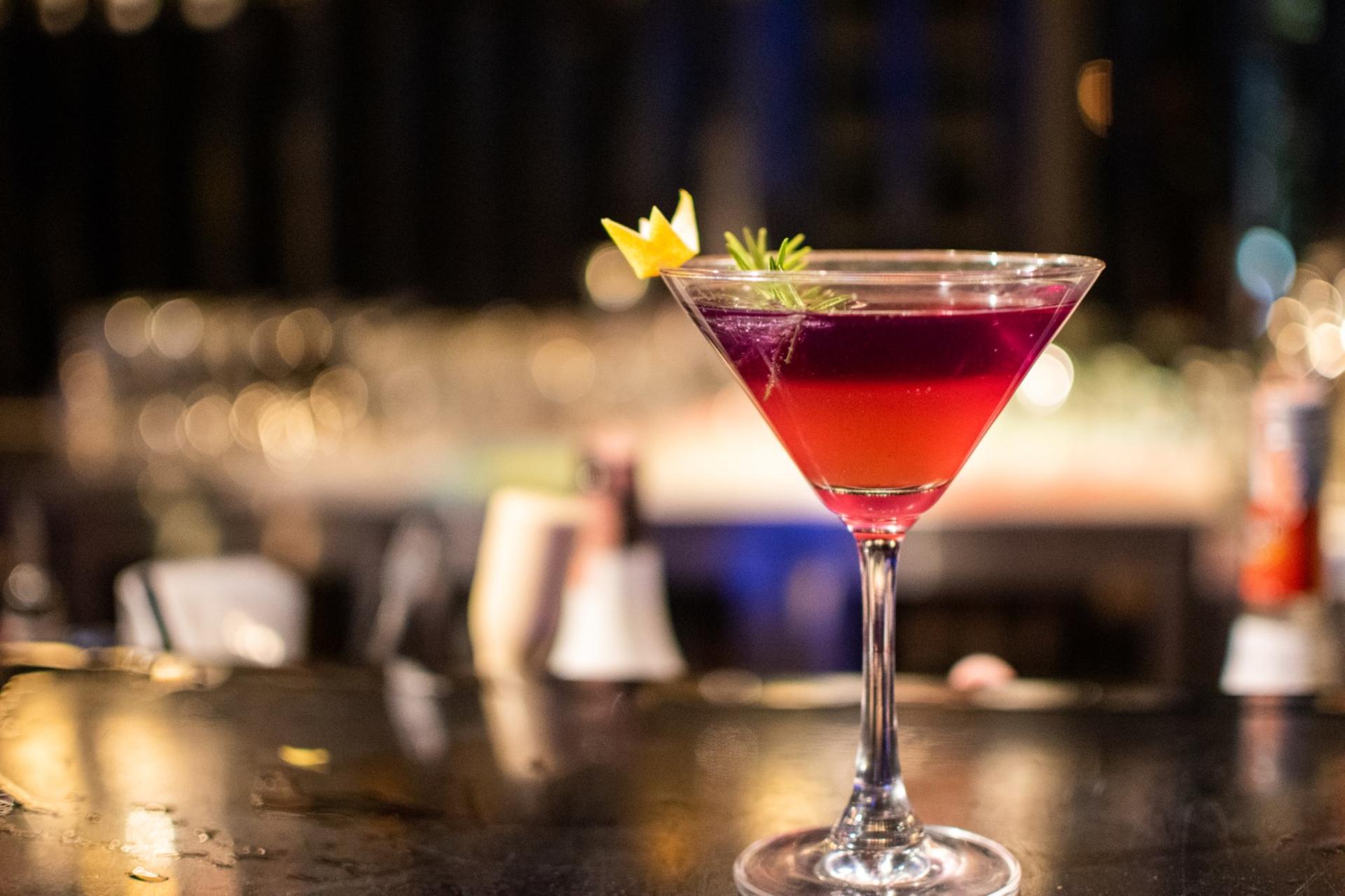 Clover Sky Bar & Restaurant at Hotel Clover Asok - Thumbnail 4