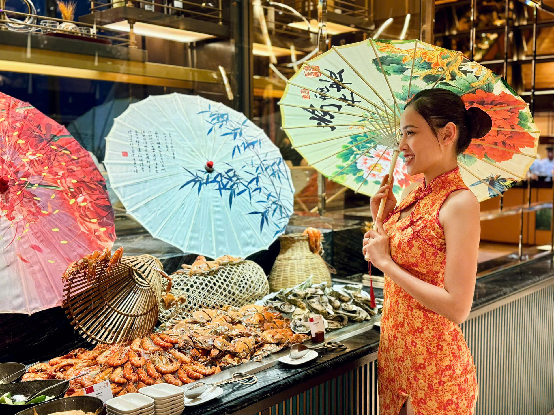 Seafood Buffet with lobster at Novotel Premier Danang Han River - Thumbnail 3