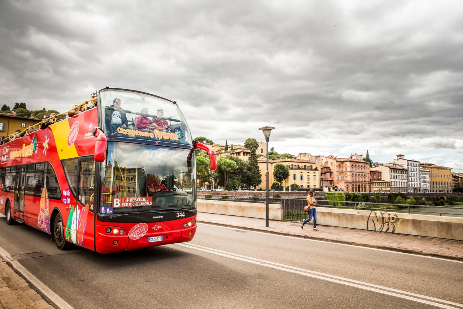 Florence Hop-On Hop-Off Bus by City Sightseeing - Thumbnail 22
