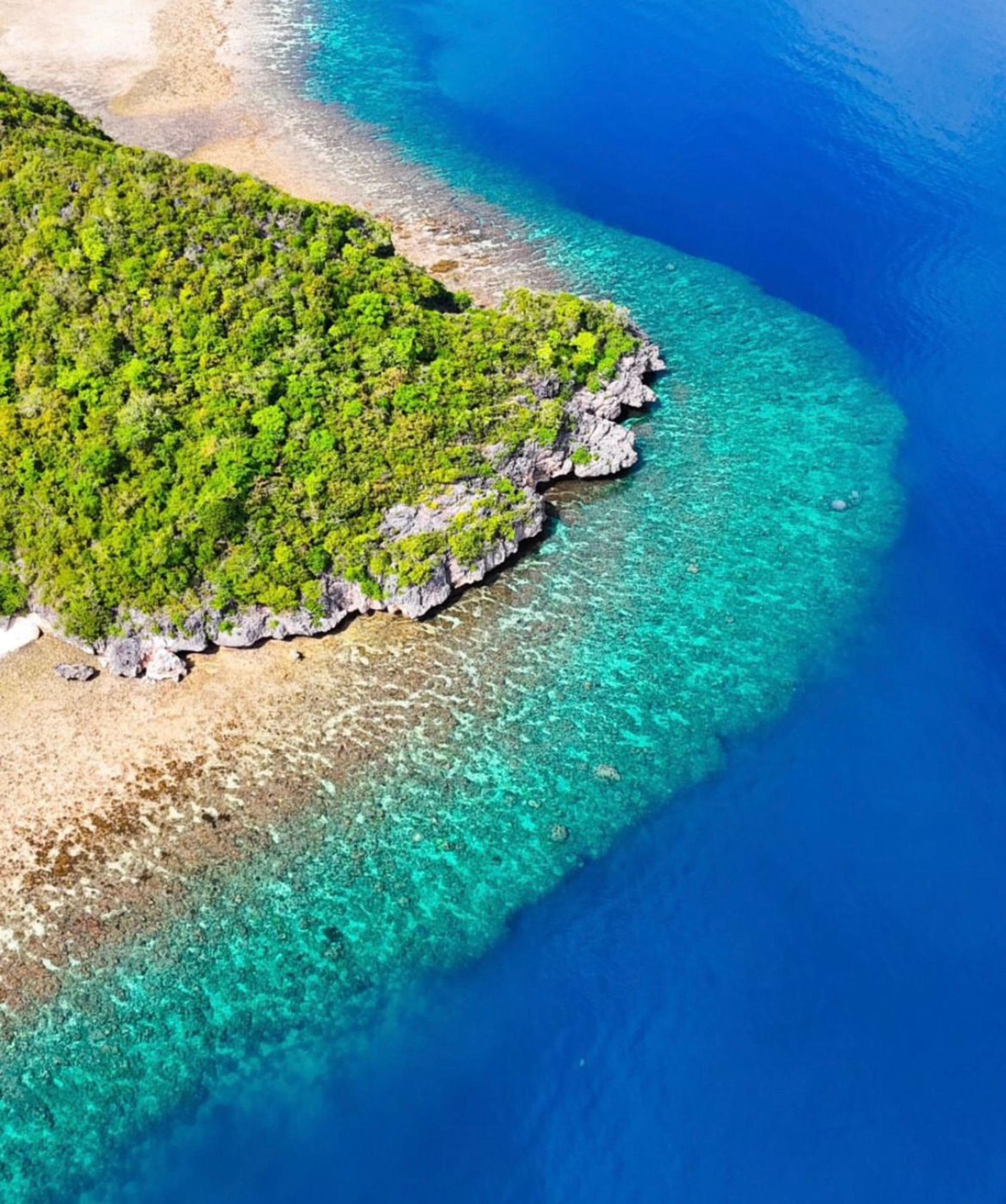 Rangko Cave And Beach Snorkeling Half Day Shared Tour in Labuan Bajo - Thumbnail 2
