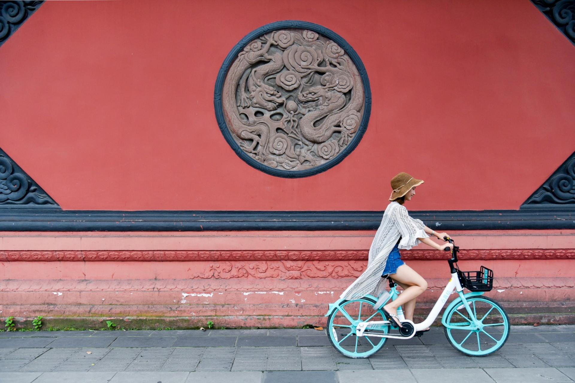 Chengdu Jinsha Site Museum & Kuanzhai Alley Private Car Day Tour - Thumbnail 6