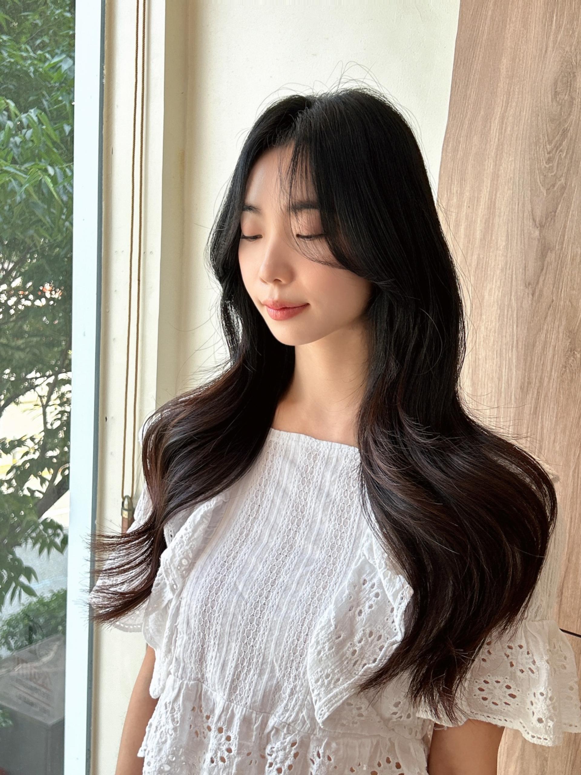 Lee Chul Hair KerKer Color & Perm hair Service in Seoul, Wangsimni - Thumbnail 22