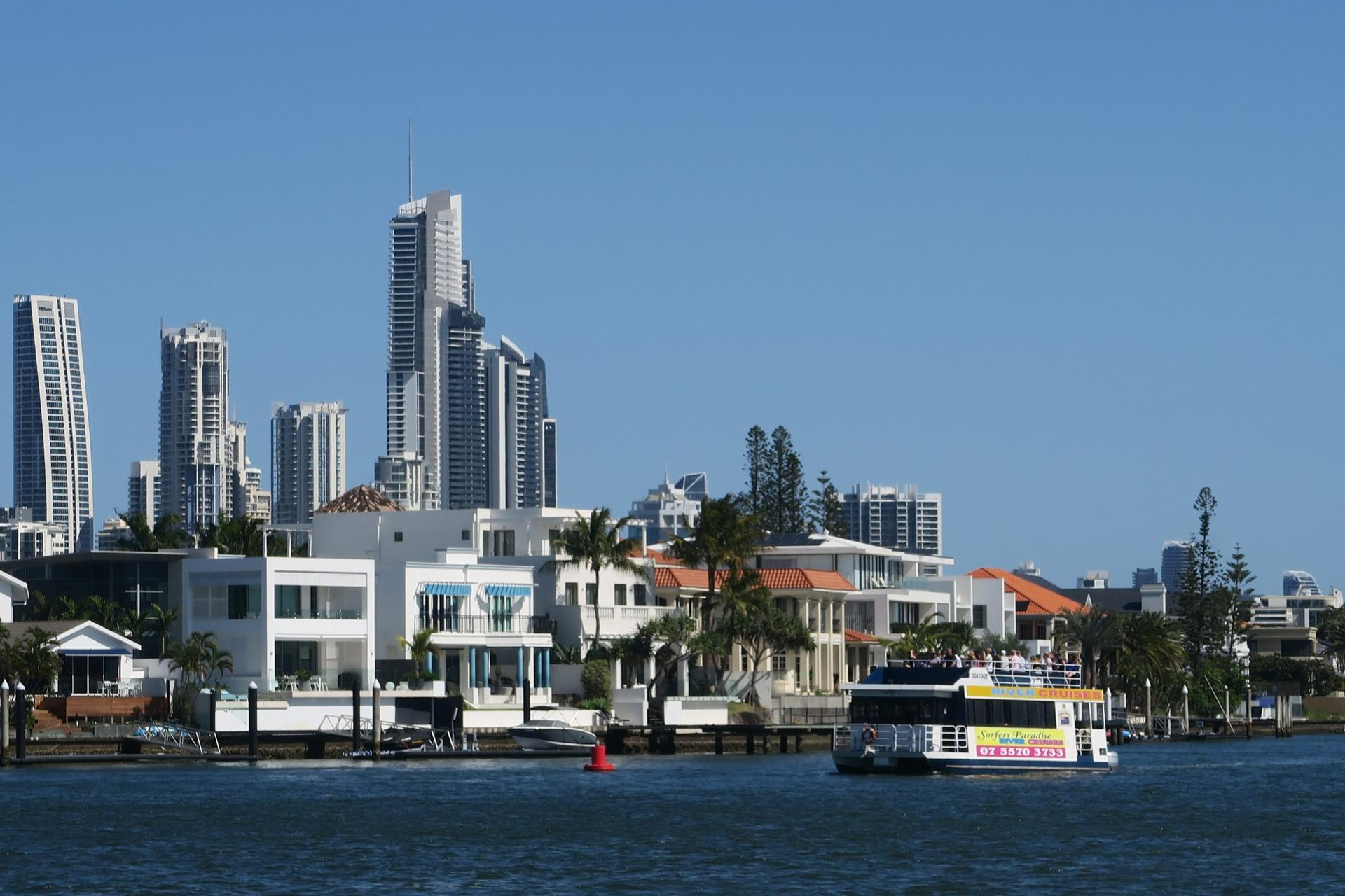 Gold Coast Sunset Cruise - Thumbnail 6