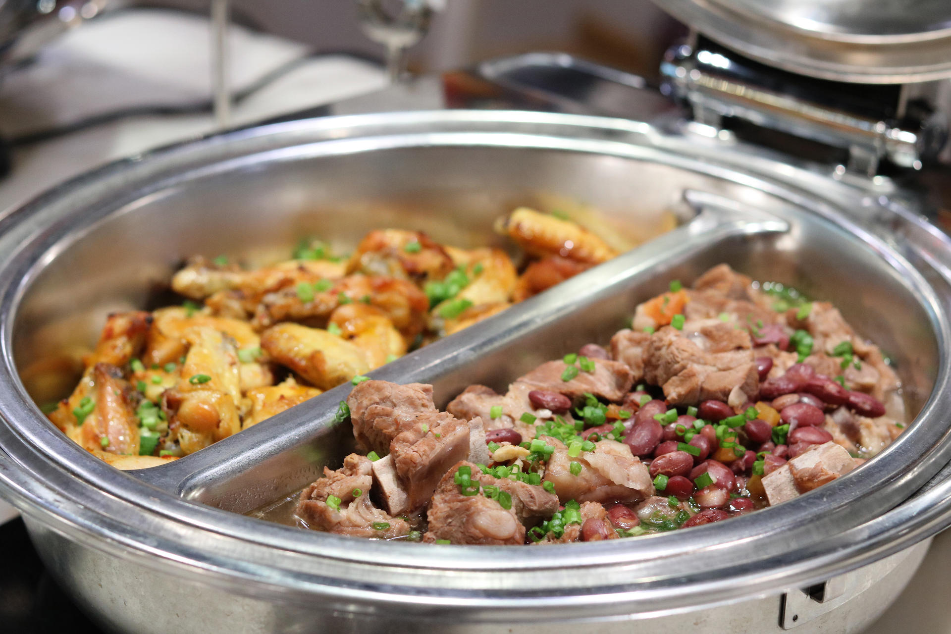 Sunday Brunch Buffet at Novotel Living Saigon South - Thumbnail 7