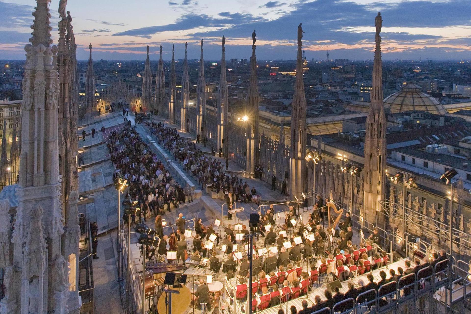 Milan Cathedral tour with entrance ticket - Thumbnail 2