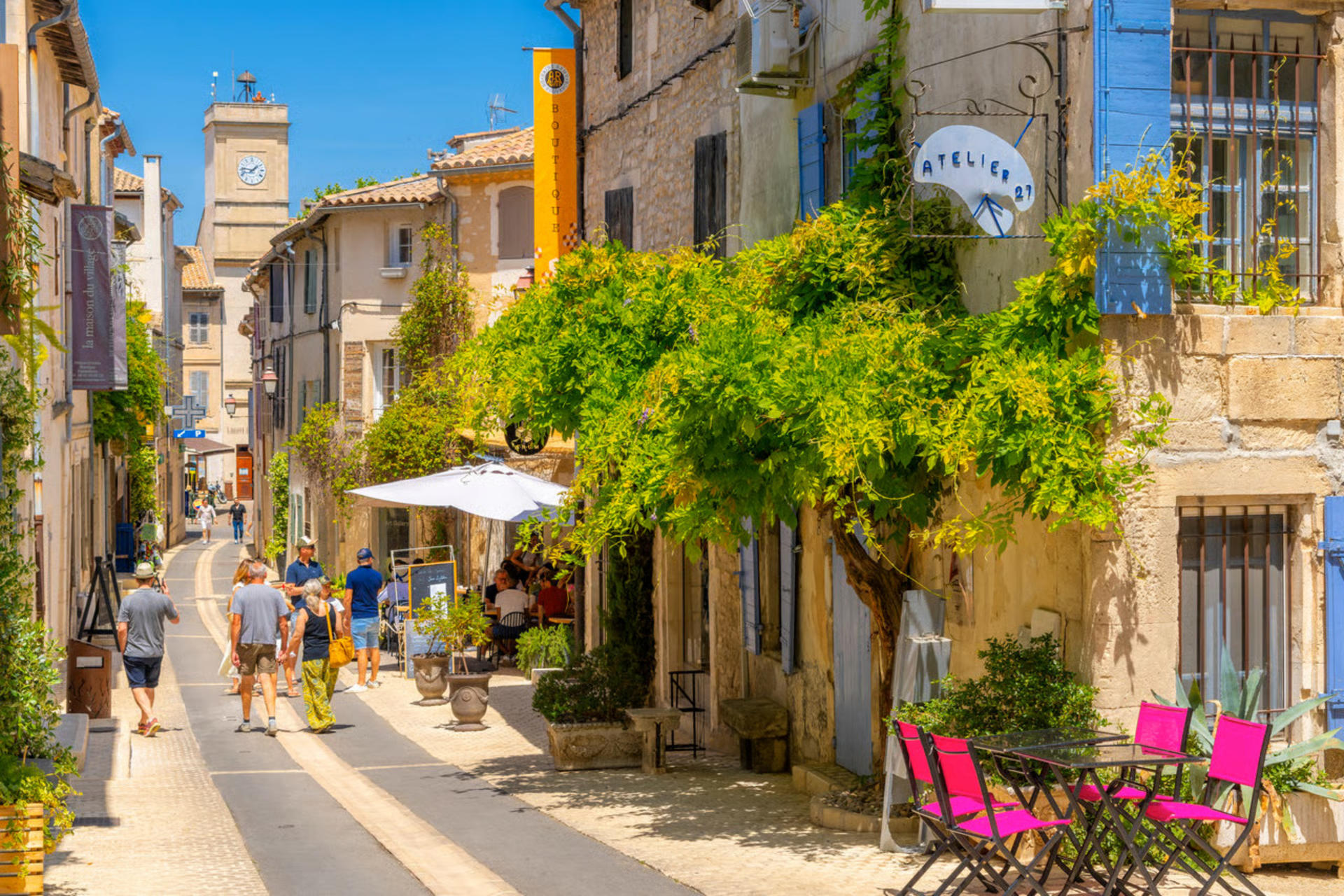 Les Baux & Saint-Rémy Private Tour: Hilltop Views & Van Gogh Art - Thumbnail 4