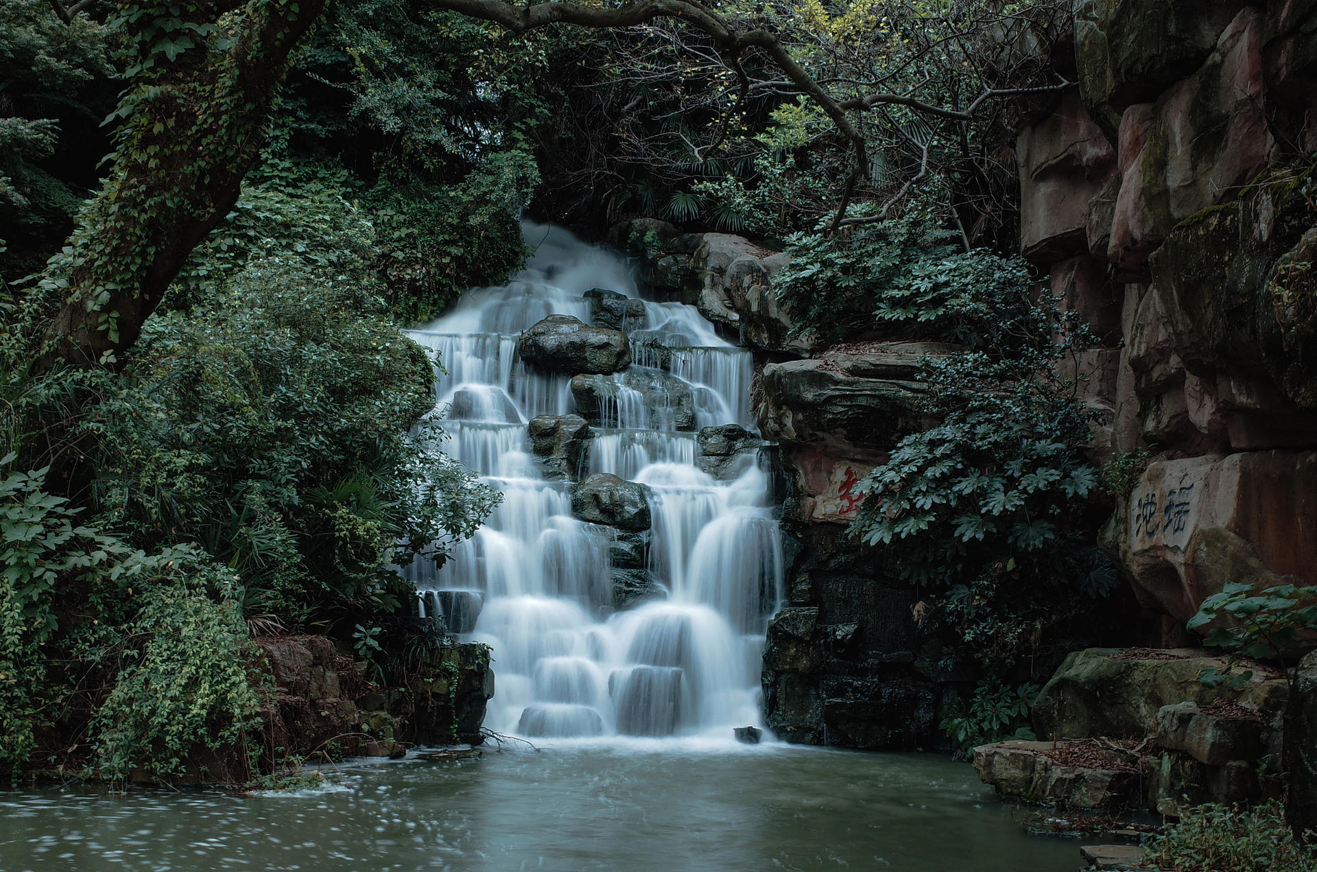 Guilin Gudong Waterfall & Li River Crown Rock Chartered Tour - Thumbnail 3