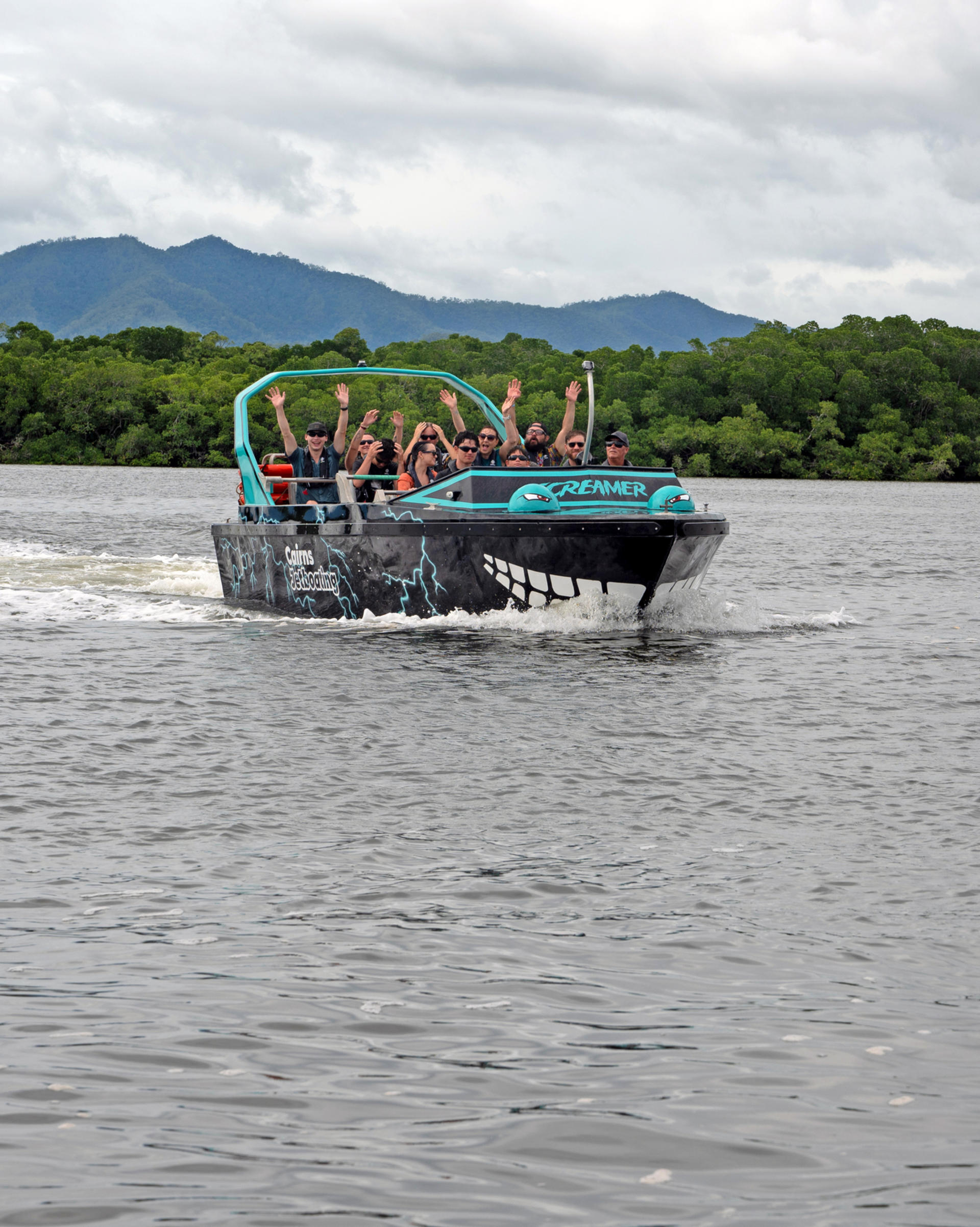Jet Boat Ride in Cairns - Thumbnail 3