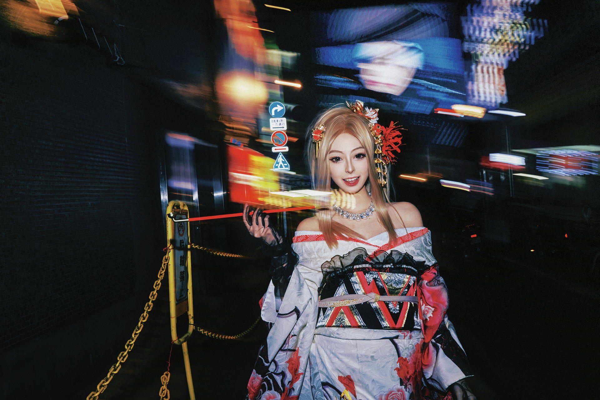 Tokyo: ppのGal Club Kimono Gal Makeover & Photoshoot in Shibuya - Thumbnail 100
