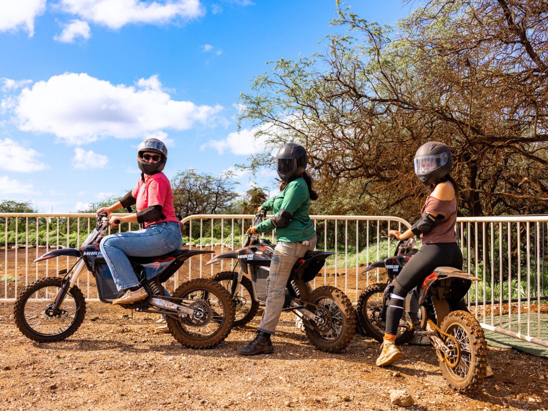 Dirt Bike Experience in Oahu - Thumbnail 4