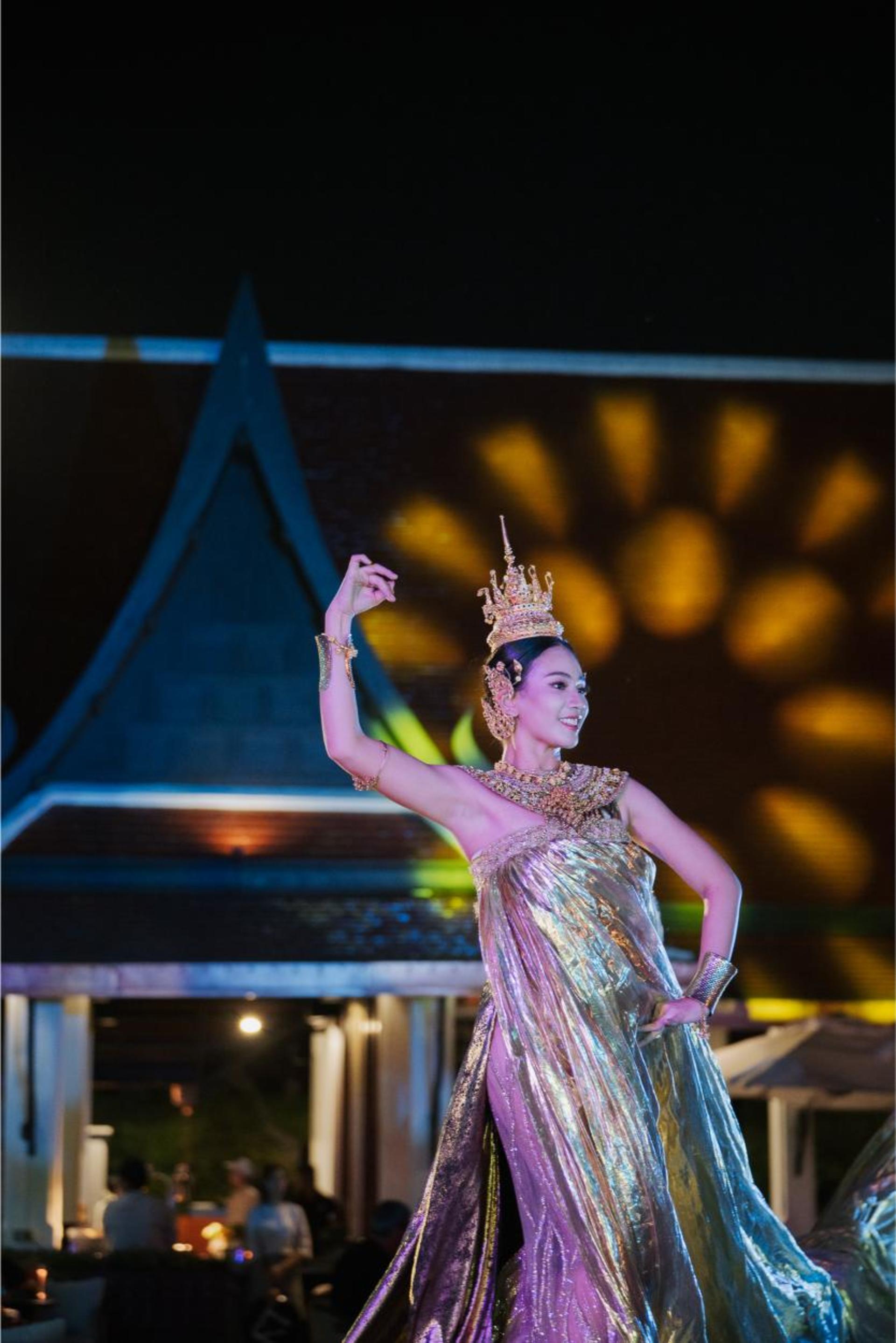 Theatrical Dining at Sala Lakorn, Anantara Riverside Bangkok - Thumbnail 14