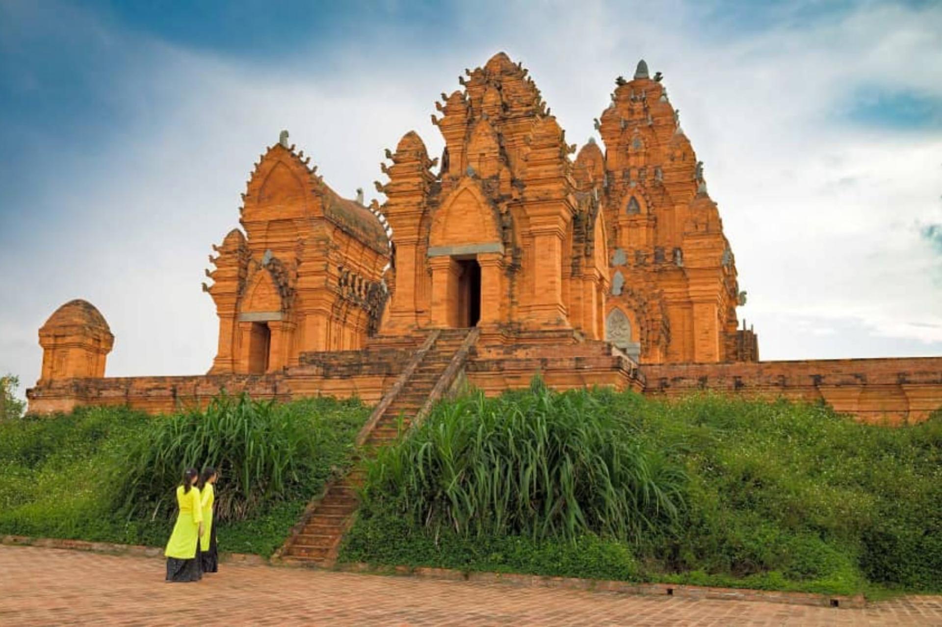 My Son Sanctuary Day Tour with Cultural Ceremony - Thumbnail 3