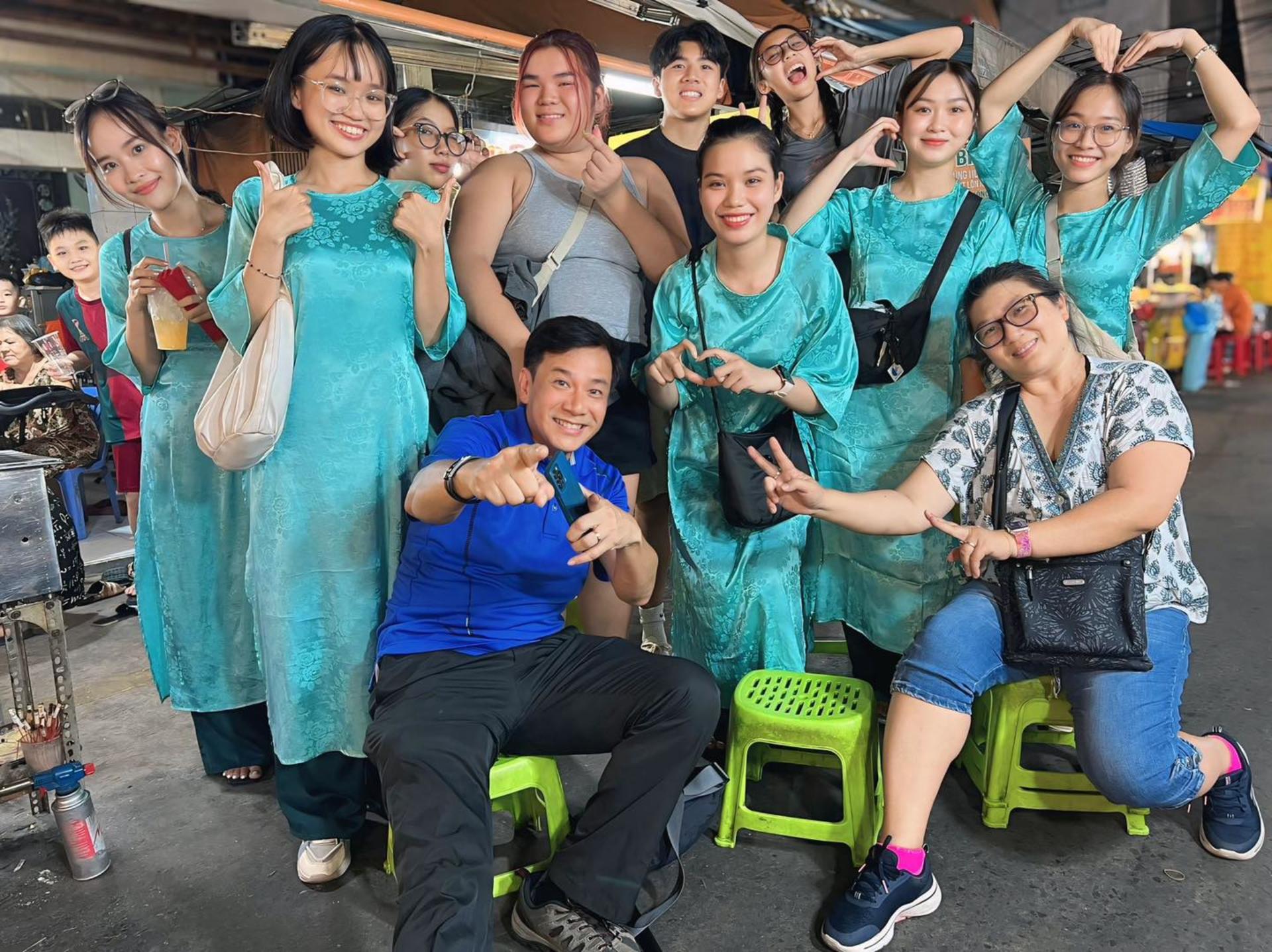 Premium Street Food Tour & Sightseeing on Scooter Ho Chi Minh City - Thumbnail 29