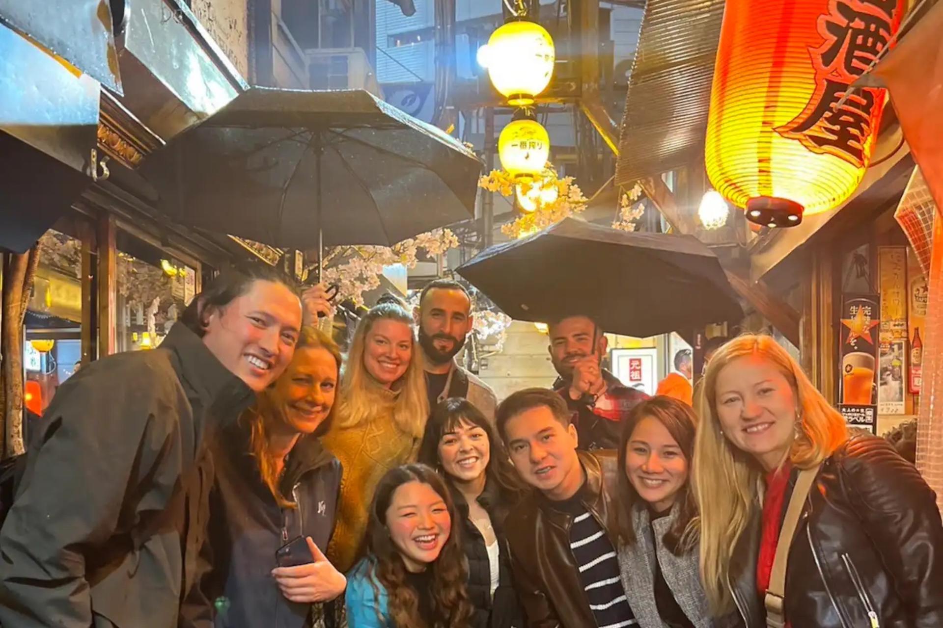Tokyo: Shinjuku Local Bar & Izakaya Crawl Tour - Thumbnail 6