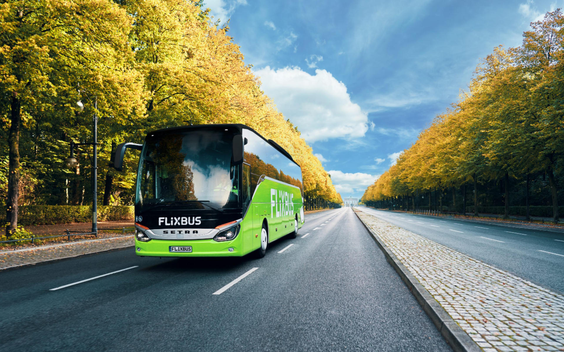 Paris-Brussels Bus Ticket  - Thumbnail 3