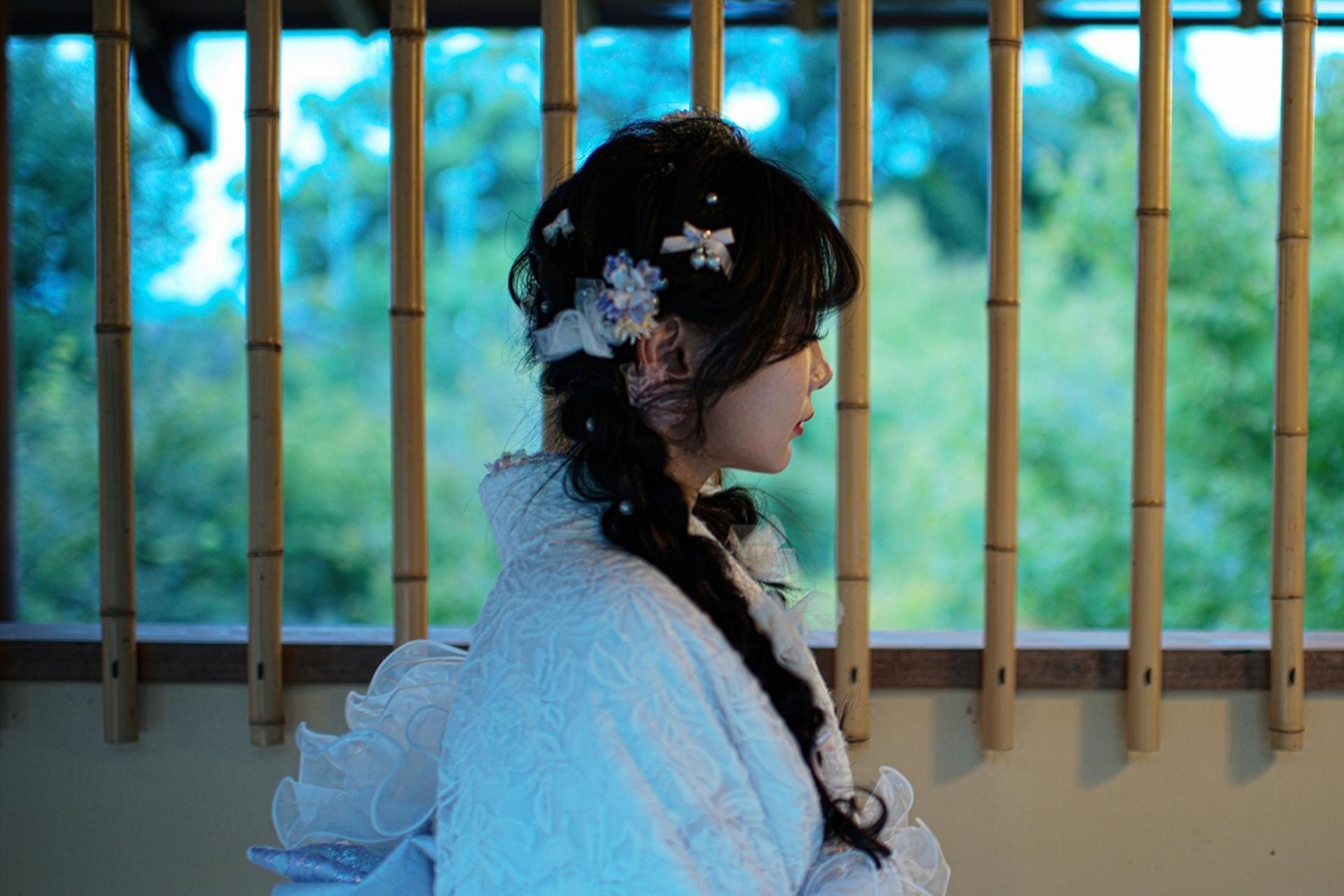 Tokyo Kimono, Furisode, and Yukata Rental Experience | Exquisite Hairstyling & Japanese Makeup & Photo Shoot (Ookini Asakusa Kaminarimon) - Thumbnail 4