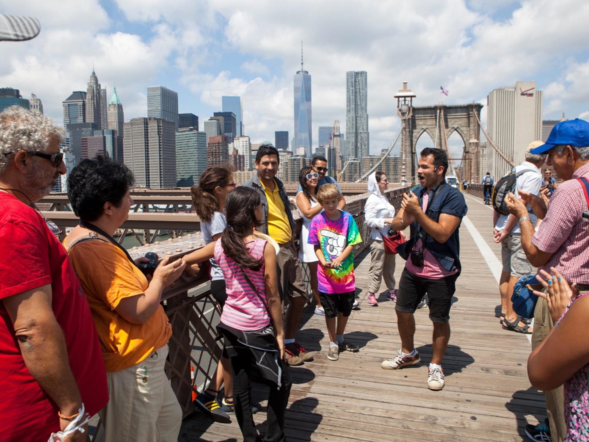Brooklyn Bridge & DUMBO Neighborhood Tour - Thumbnail 4
