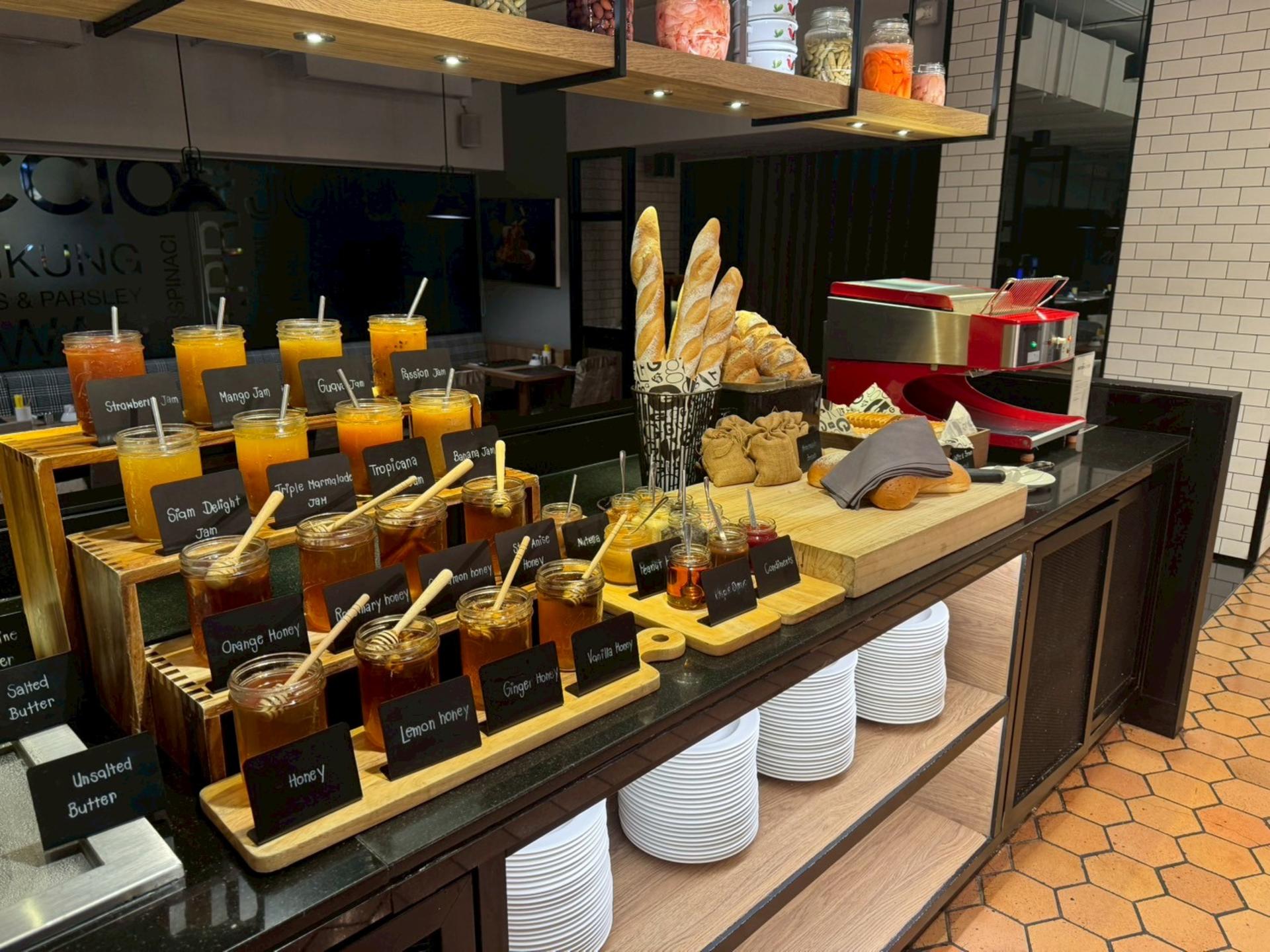 Buffet at Tiva Urban Thaittoria, Pullman Bangkok Hotel G - Thumbnail 14