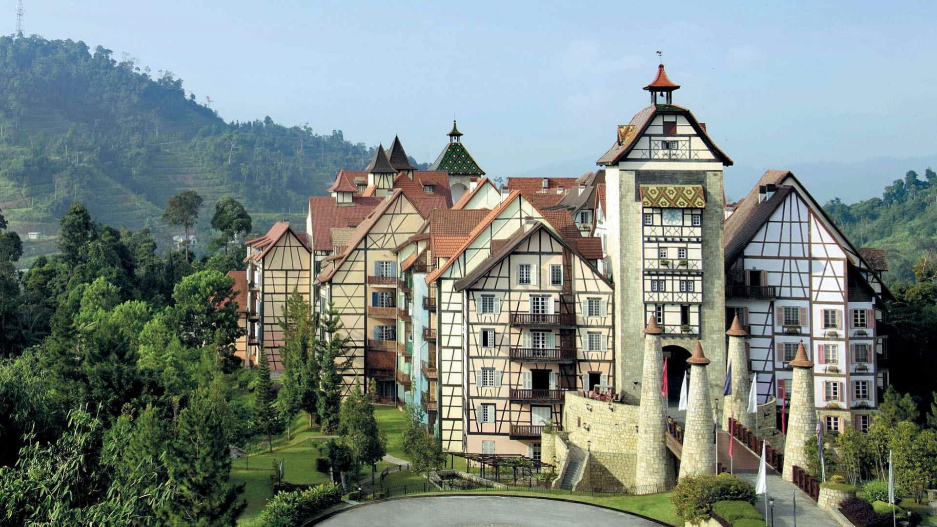Kuala Lumpur Genting Highlands & Bukit Tinggi Full-Day Tour with Transfers - Thumbnail 2