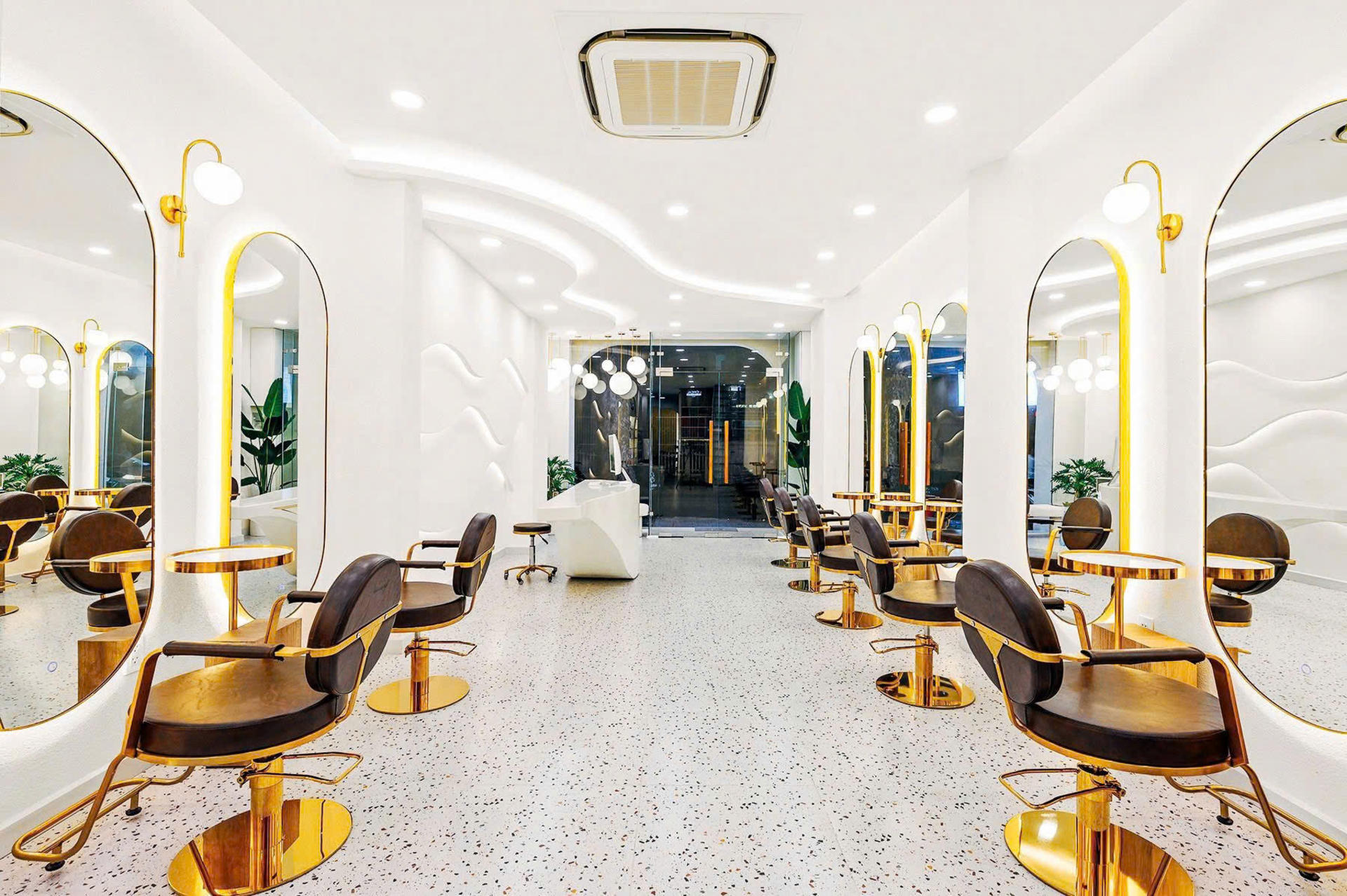 Tequila Hair Salon Premium Experience in District 1 - Thumbnail 6