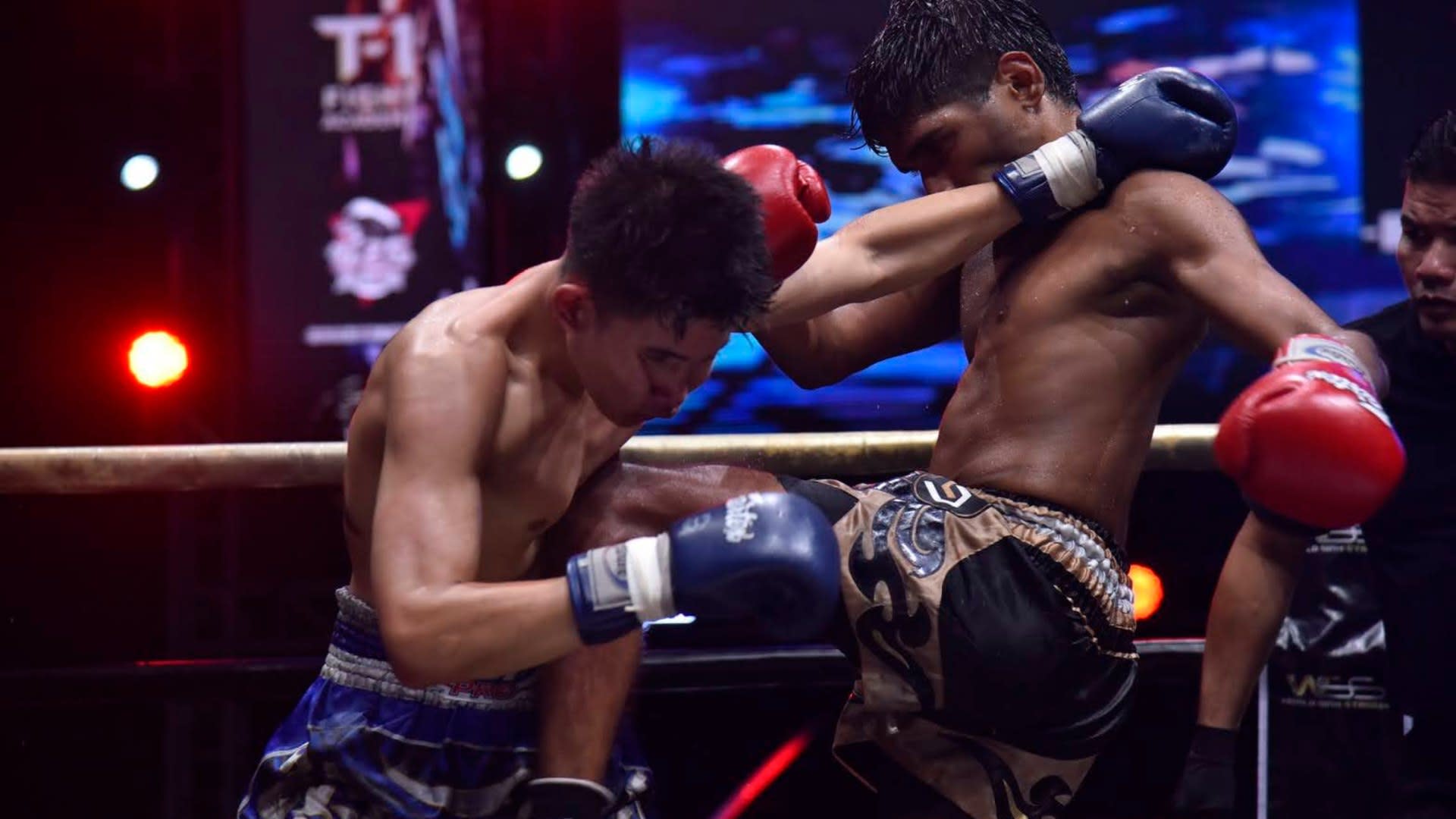 Muaythai Super Champ at World Siam Stadium in Bangkok  - Thumbnail 2