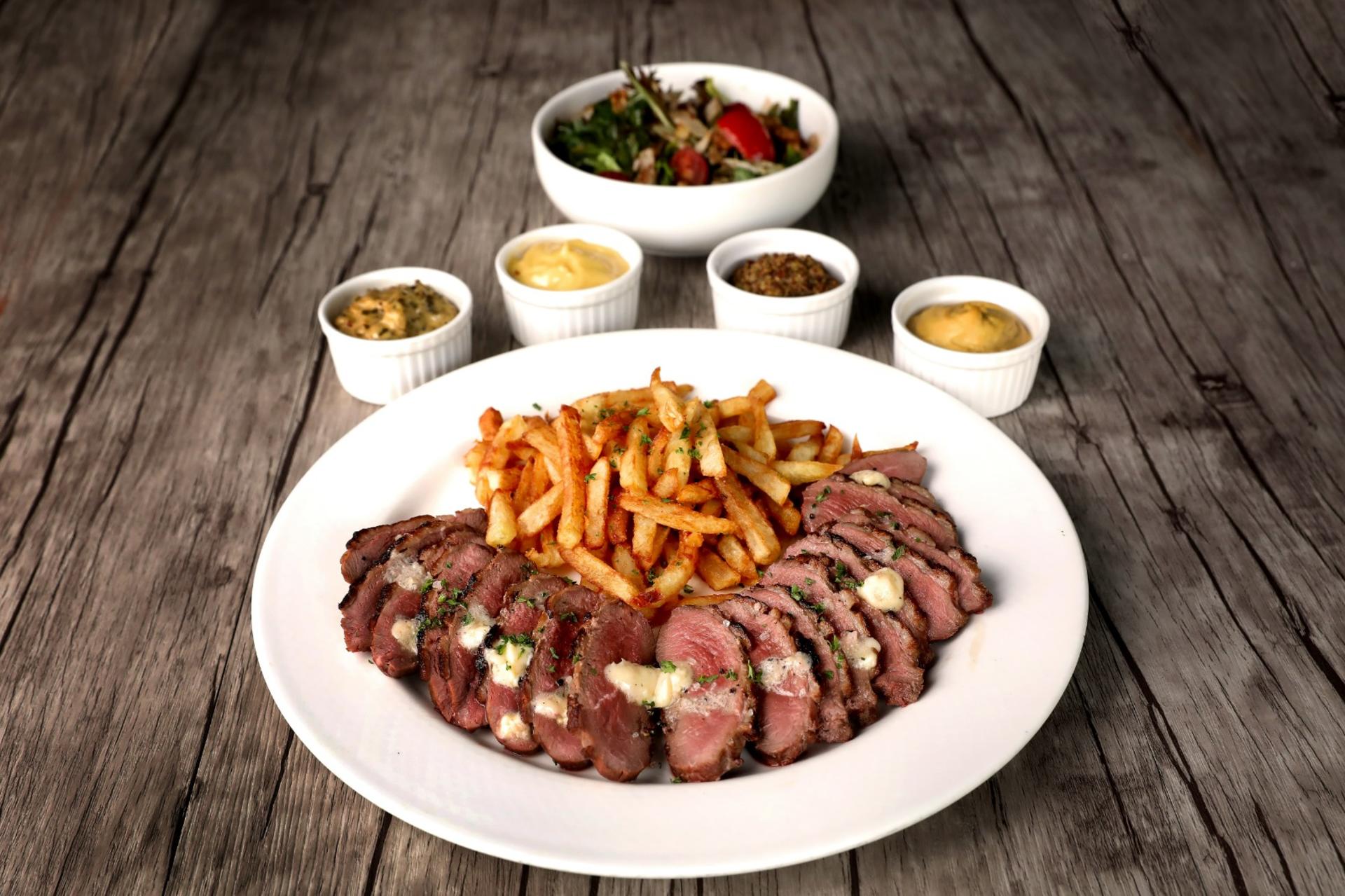 Les Bouchons French Bistro and Steakhouse in Singapore - Thumbnail 2