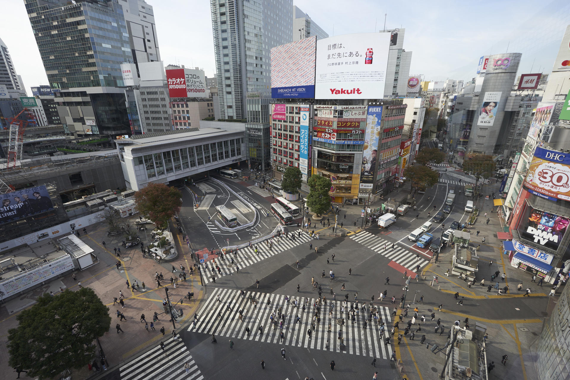MAGNET by SHIBUYA109 - Crossing View & Rooftop Lounge MAG8 Ticket - Thumbnail 2