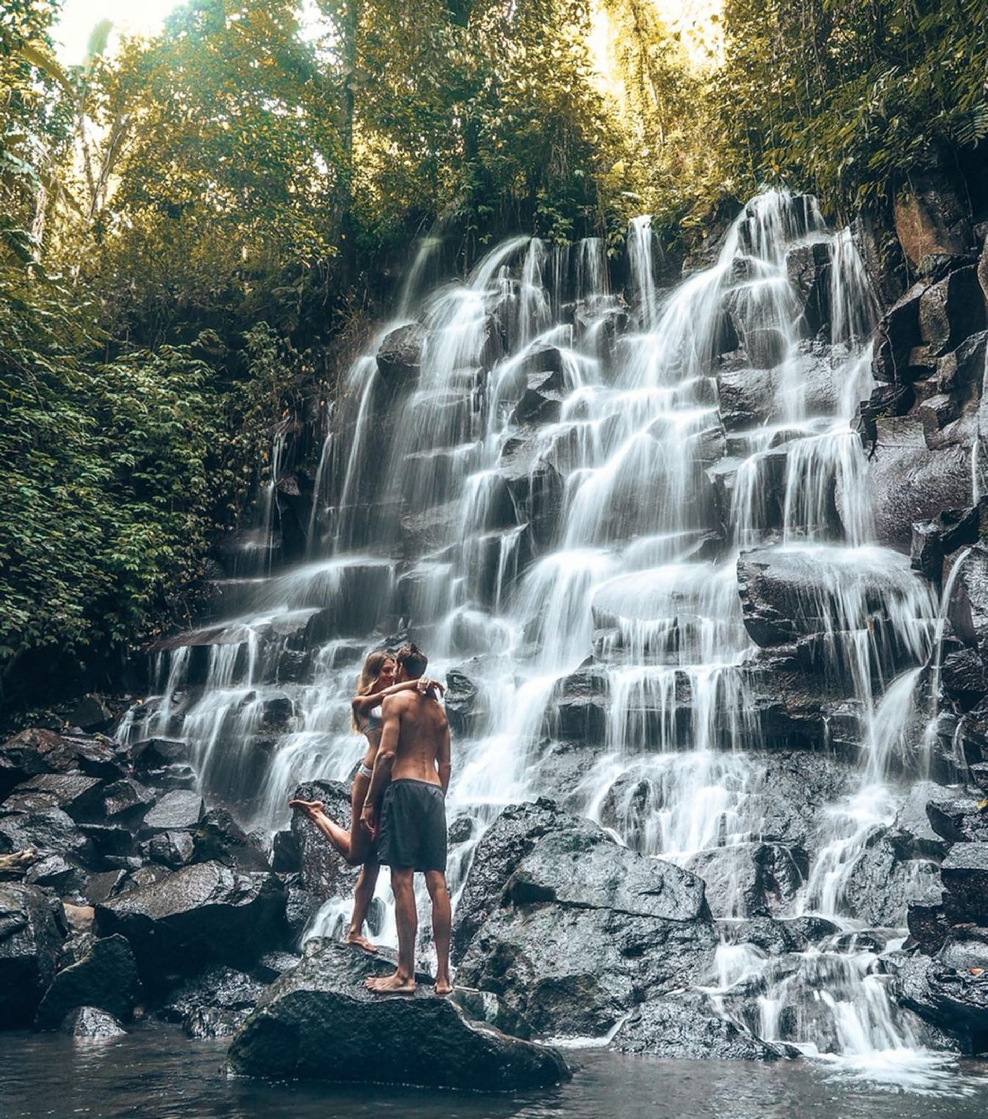 Ubud Sightseeing & Istagramable Culinary Cafe tour with Photographer - Thumbnail 4