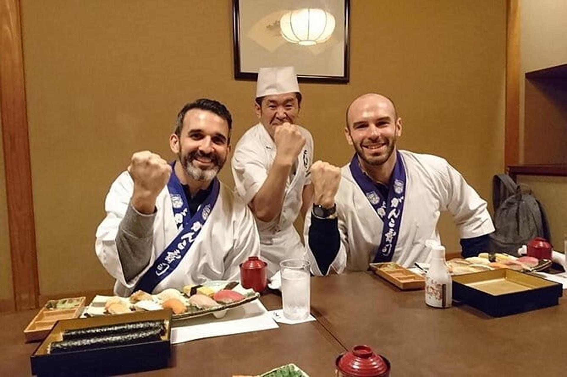 Tokyo Tsukiji Outer Market Half-Day Tour with Sushi Making - Thumbnail 28
