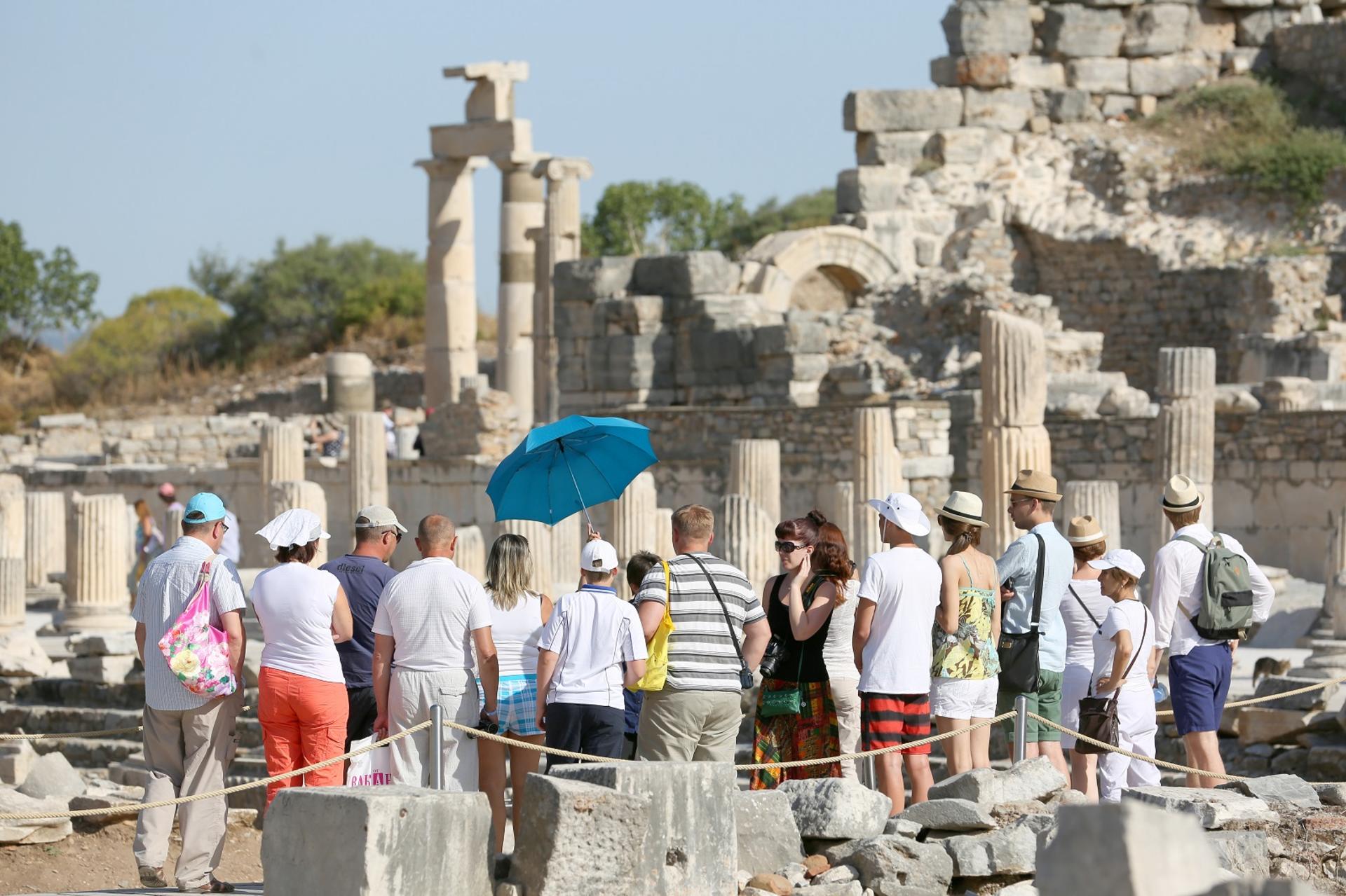 Aydin: Ephesus & House of Virgin Mary Full-Day Guided Tour - Thumbnail 4