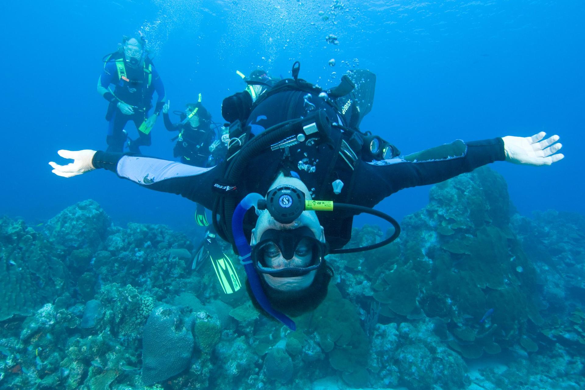Beneath Barcelona's Waves: Advanced Diver with PADI 5* Dive  Center