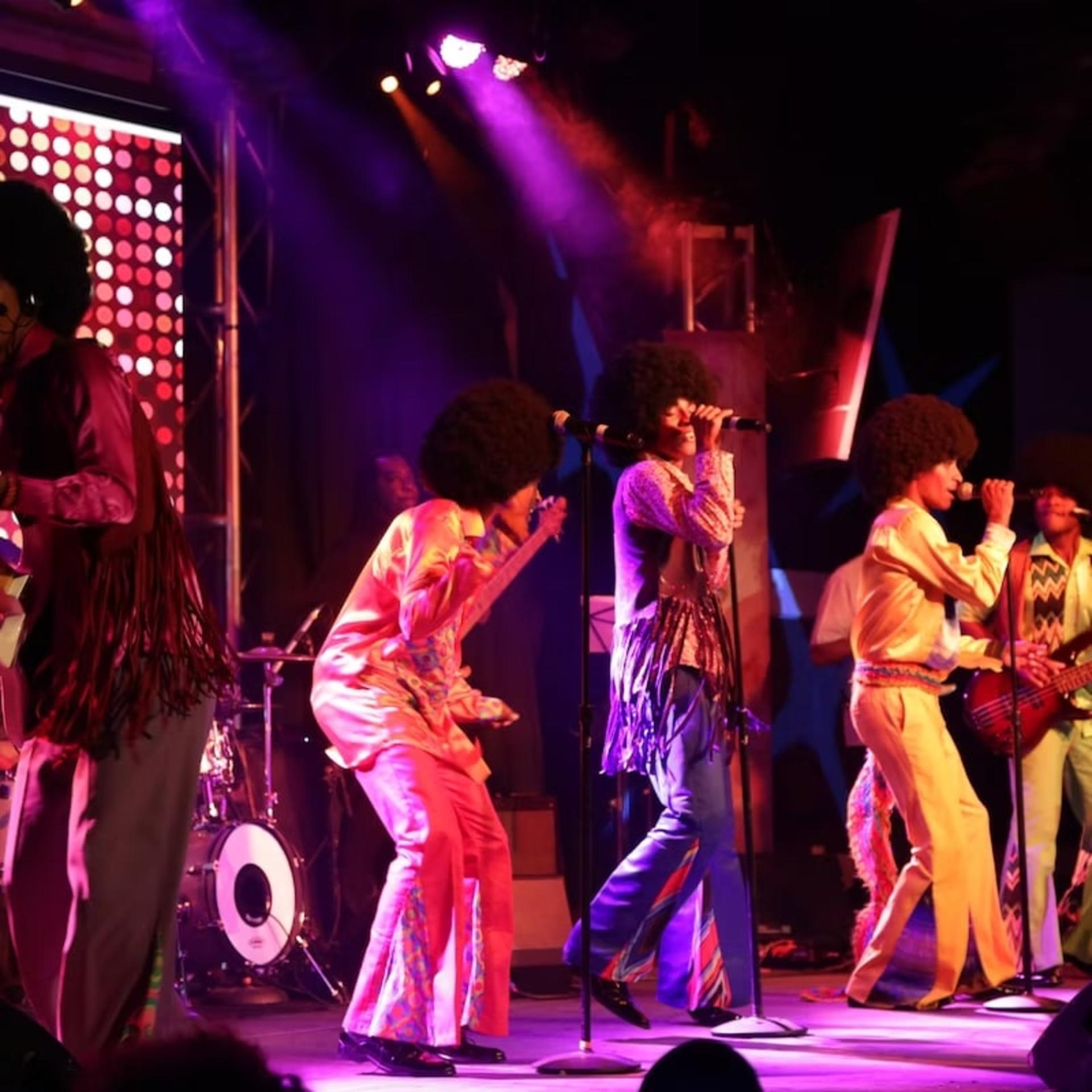 Motown Extreme Show Tickets in Las Vegas - Thumbnail 3