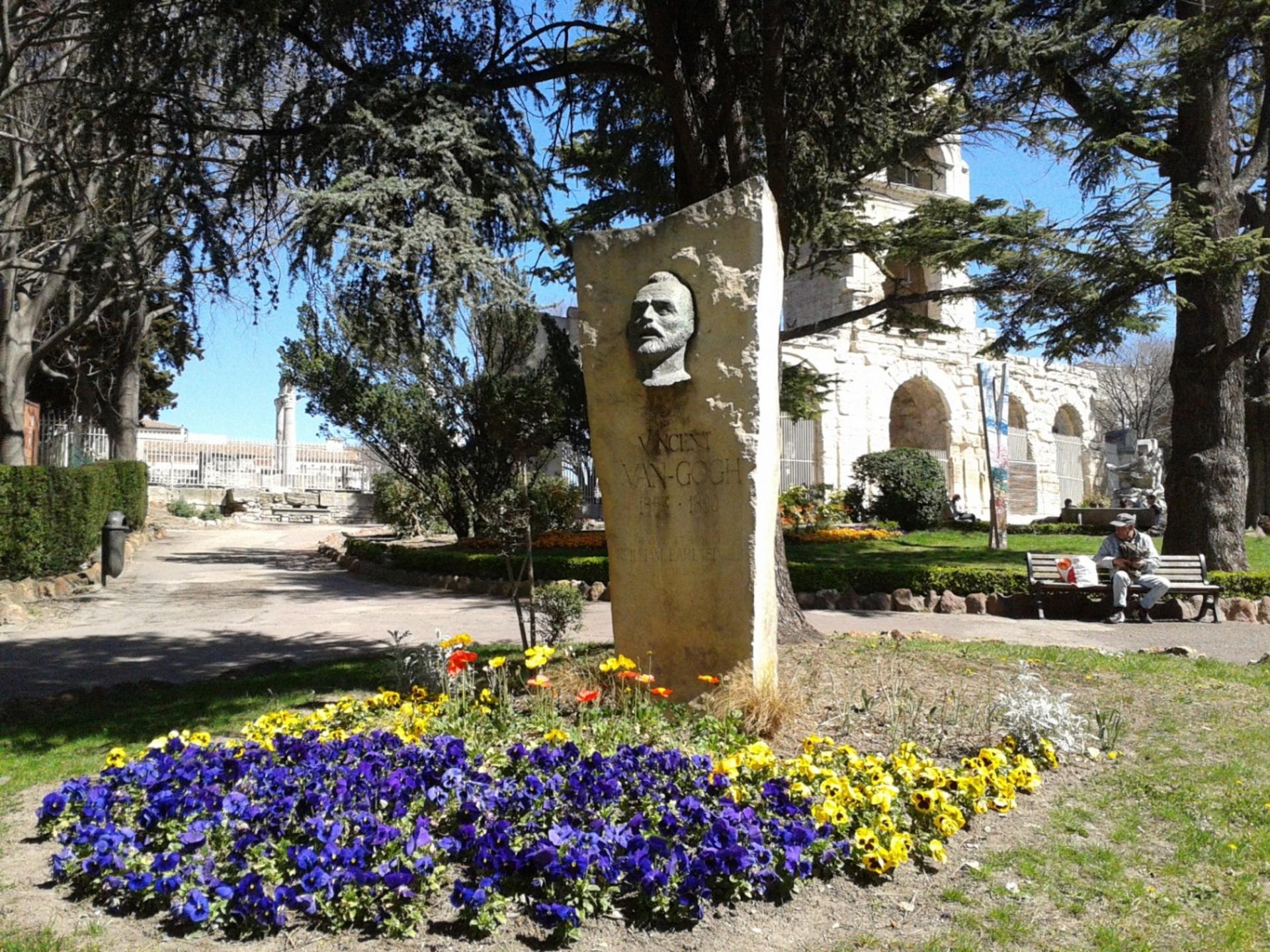 Van Gogh Half Day Tour from Avignon - Thumbnail 2