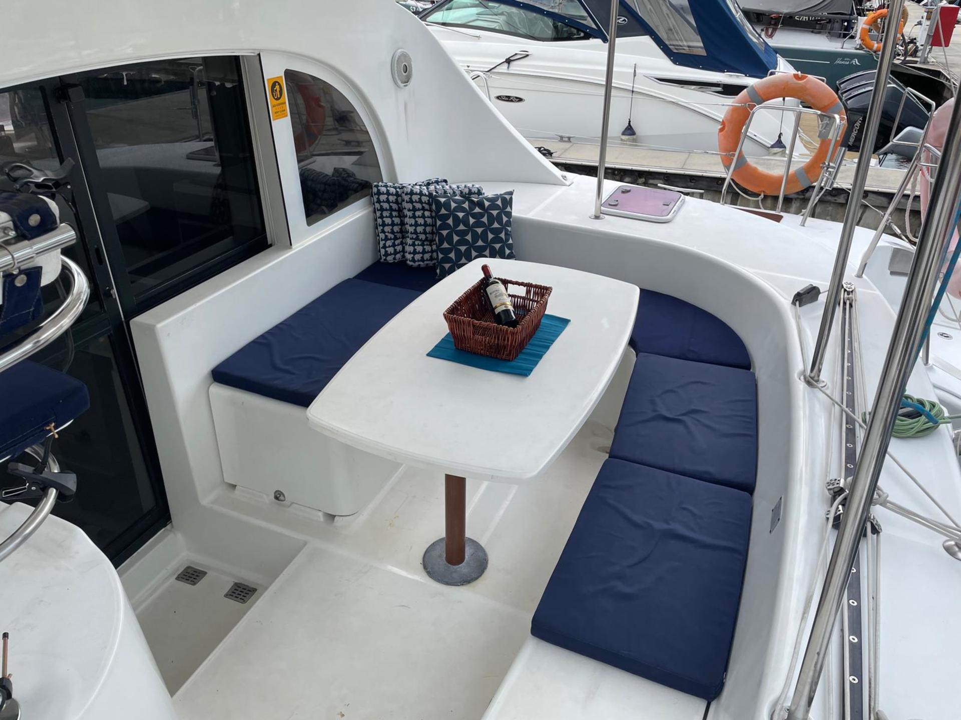 Singapore Private Yacht Charter (Sunlight) by White Sails - Thumbnail 6