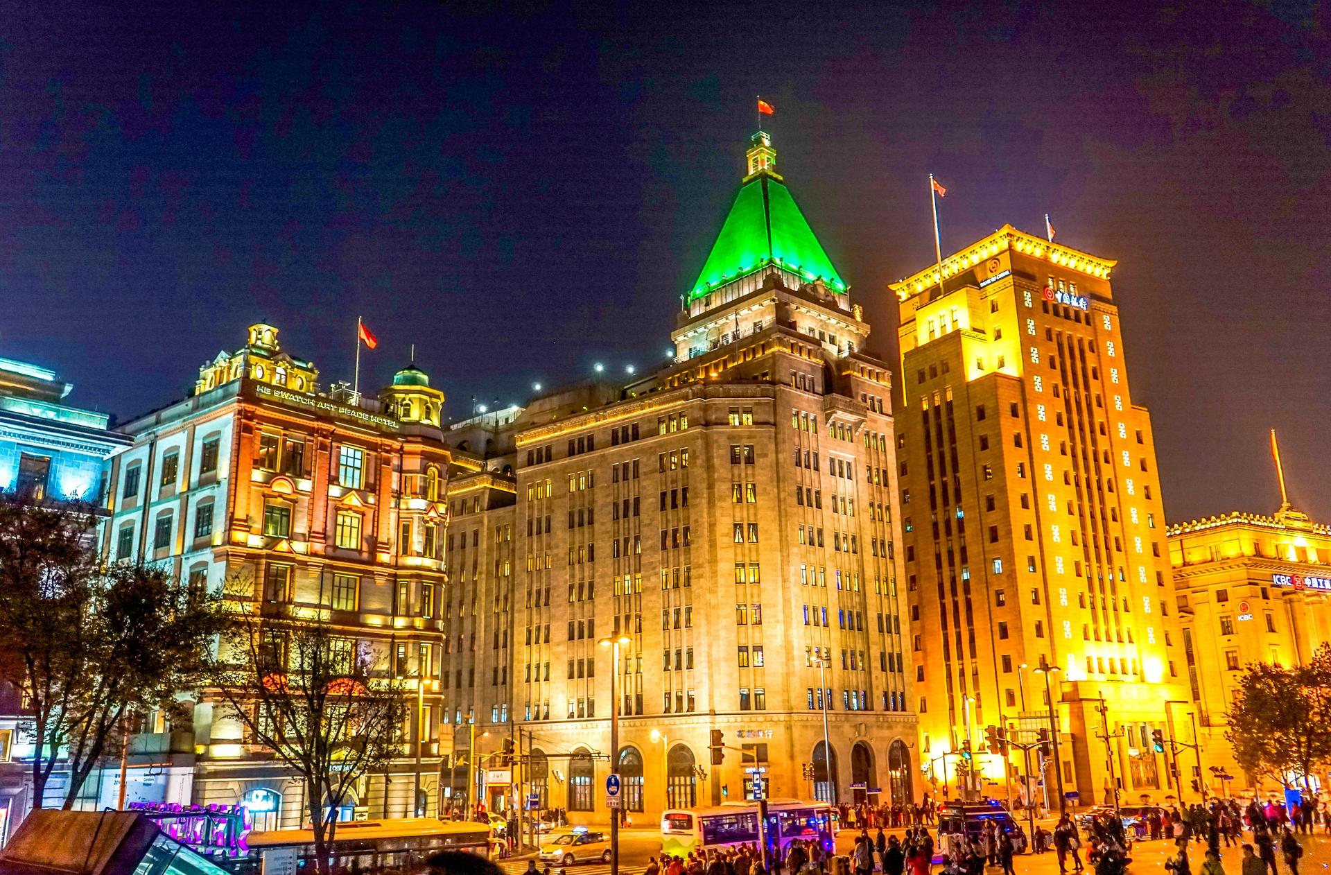 Shanghai People's Park & Jade Buddha Temple & City God Temple & Nanjing Road & The Bund 1-Day Charter - Thumbnail 5