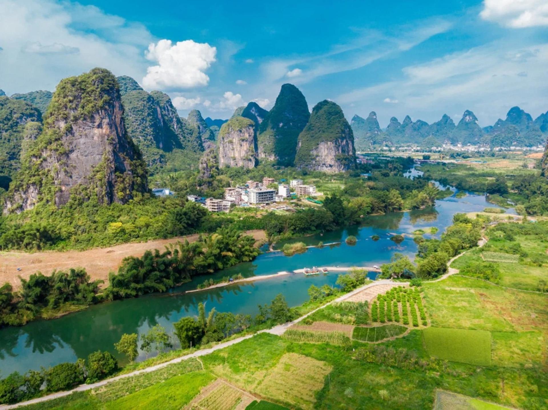 Guilin Yangshuo Yulong River + Li River + Xingping Ancient Town + Twenty Yuan Background Picture One-Day Tour (8-person small group) - Thumbnail 6