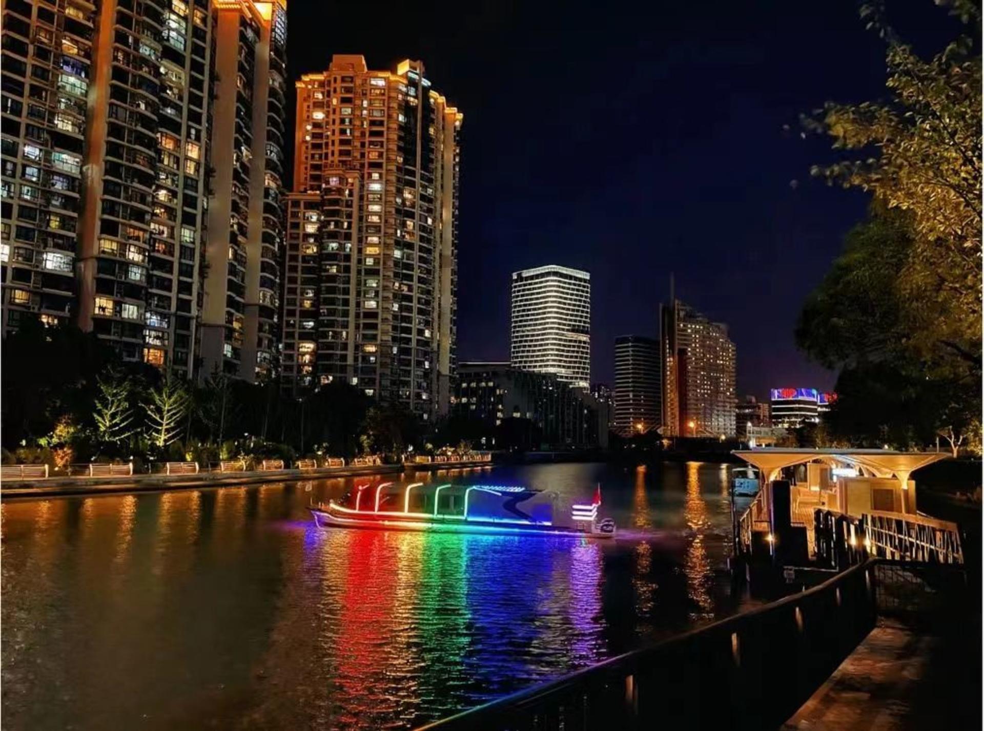 Suzhou River Cruise - Thumbnail 6