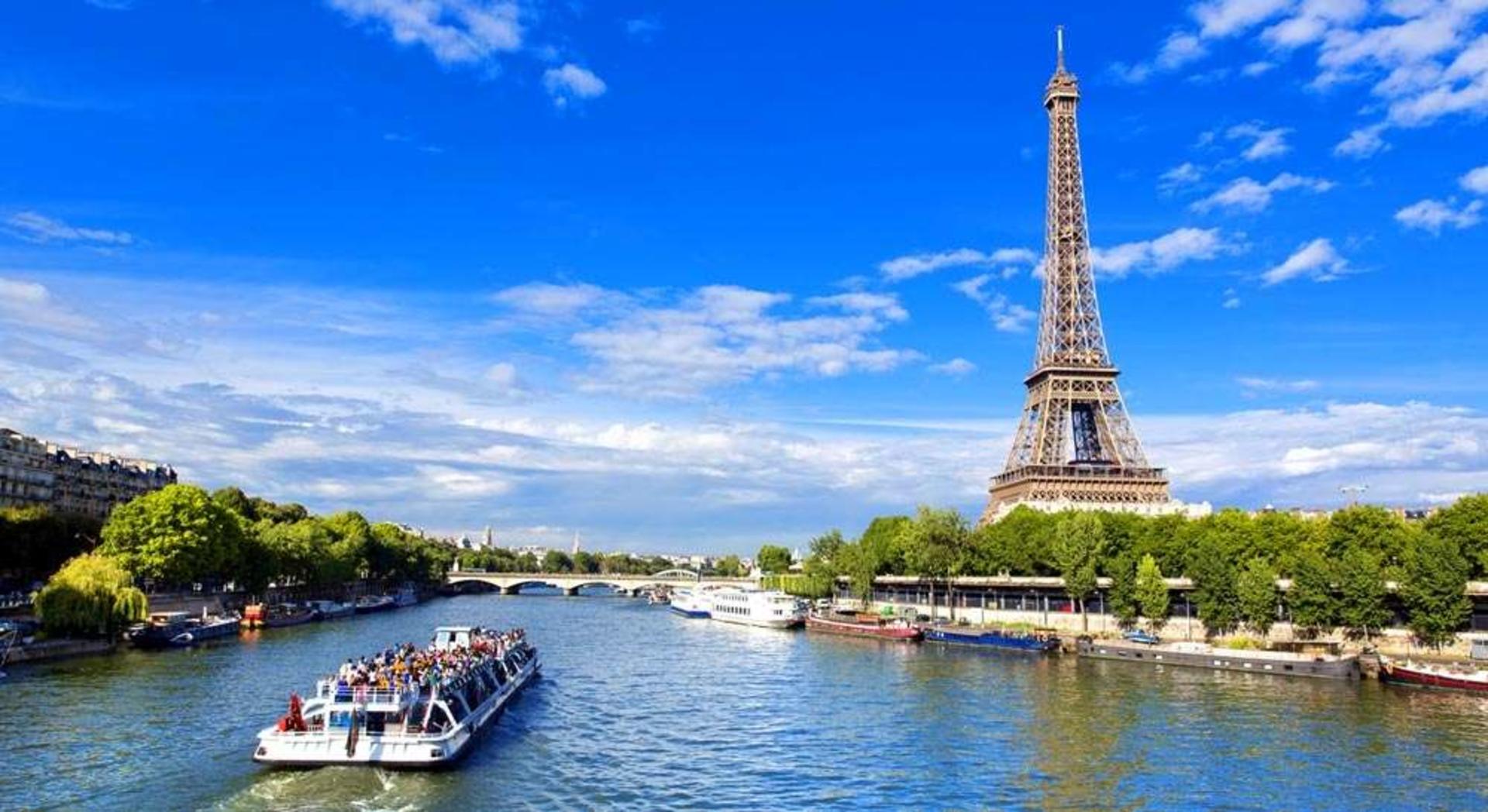 Paris in One Day Tour from Amsterdam  - Thumbnail 10