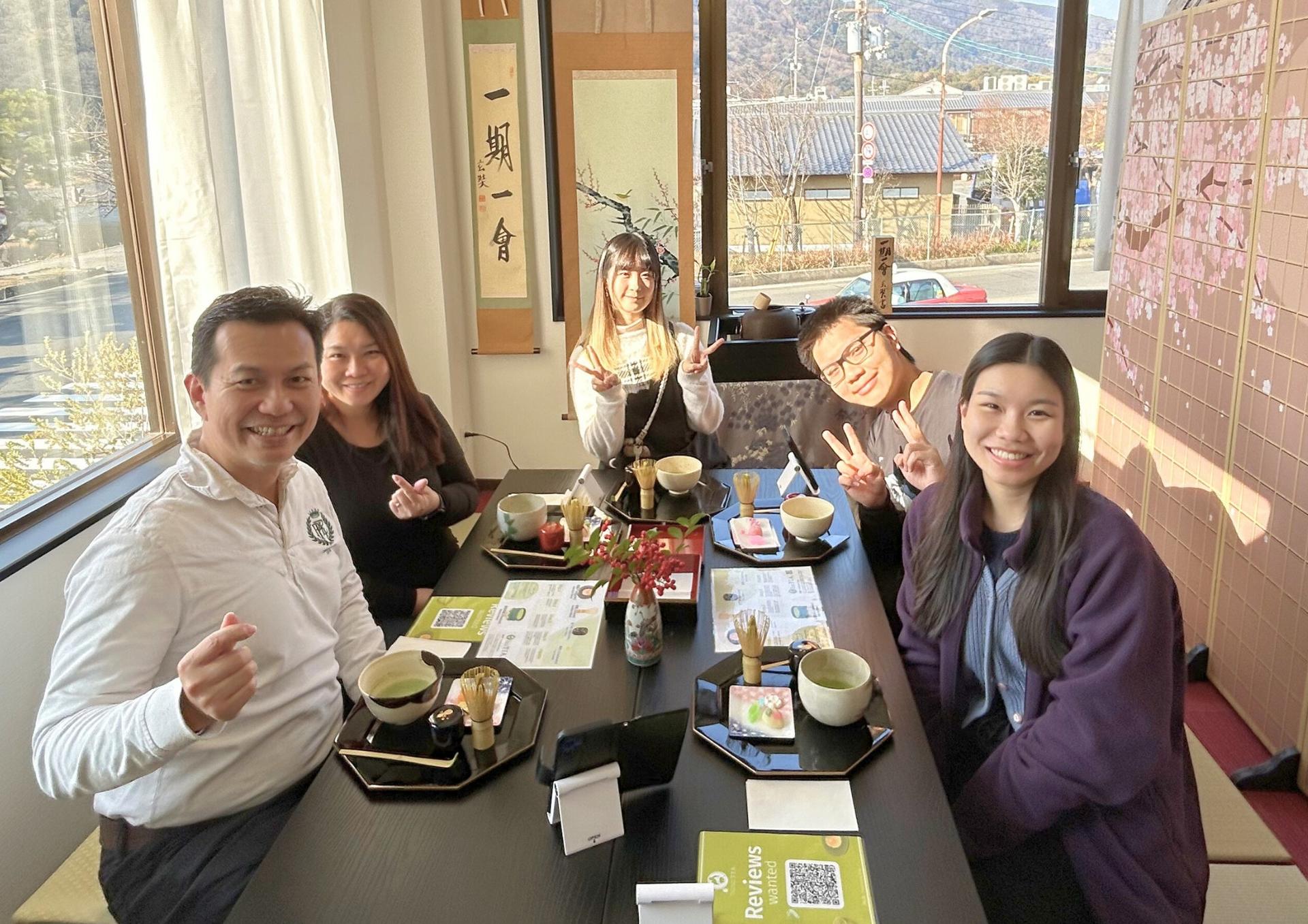 Kyoto Tea Ceremony & Matcha Making / TIA Arashiyama Shop - Thumbnail 7