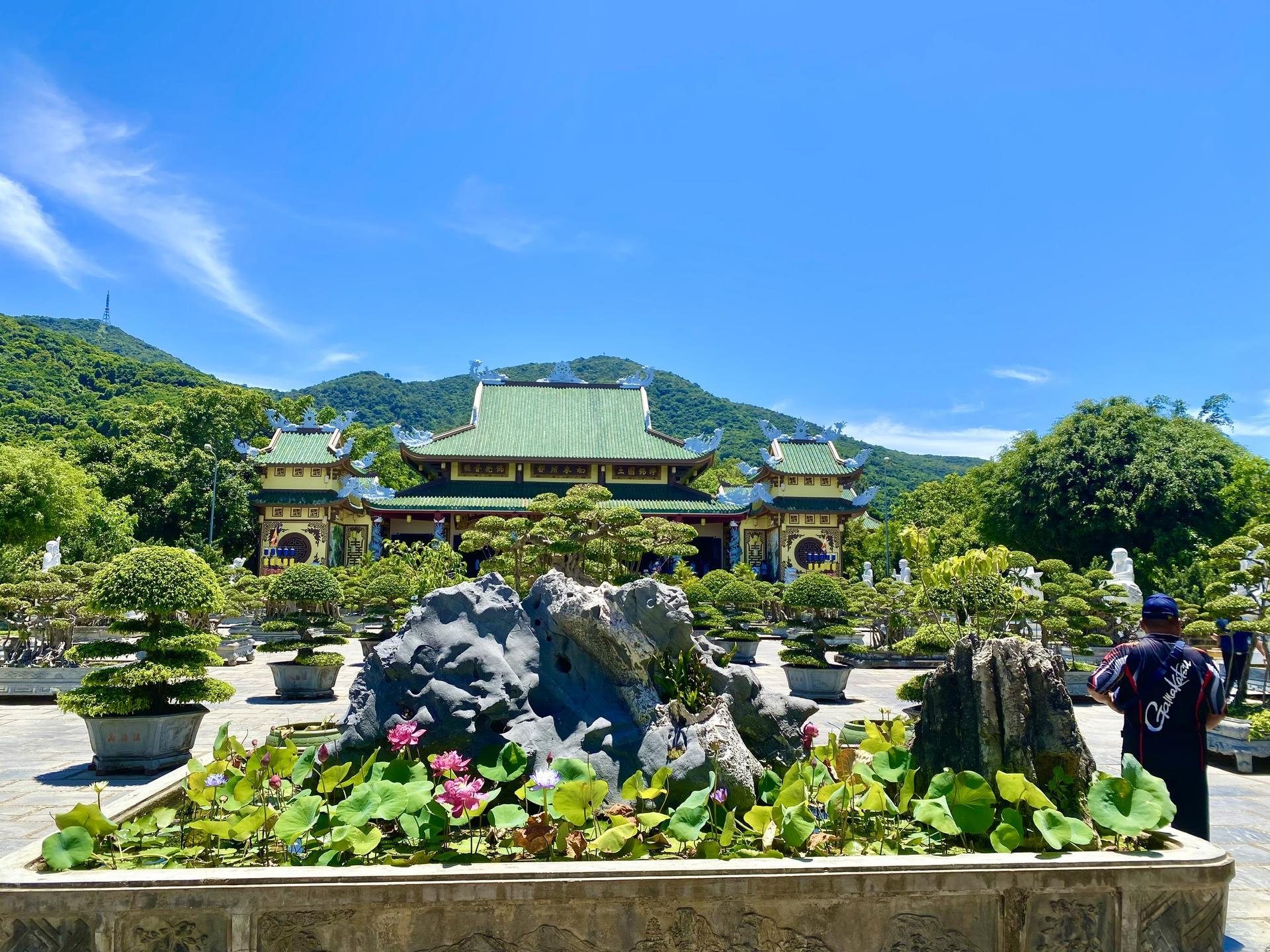 Da Nang Marble Mountains & Linh Ung Pagoda Half-Day Tour - Thumbnail 10