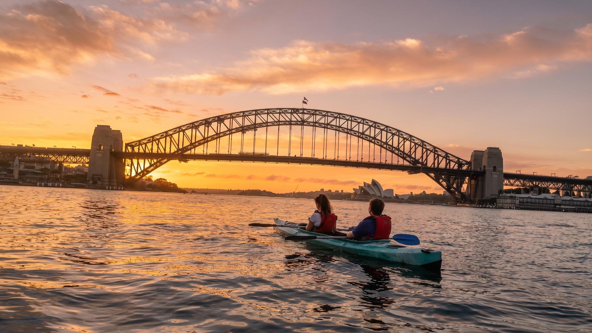 Sydney Sunrise Small-Group Kayak Tour: Harbour Bridge, Opera House - Thumbnail 13
