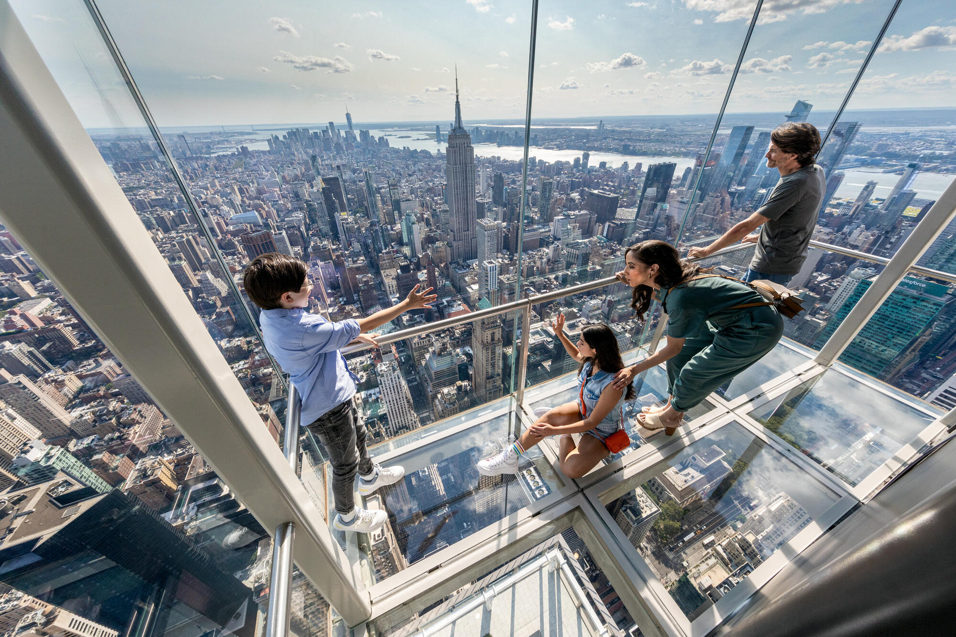 Midtown Manhattan Tour with SUMMIT One Vanderbilt Ticket - Image 1